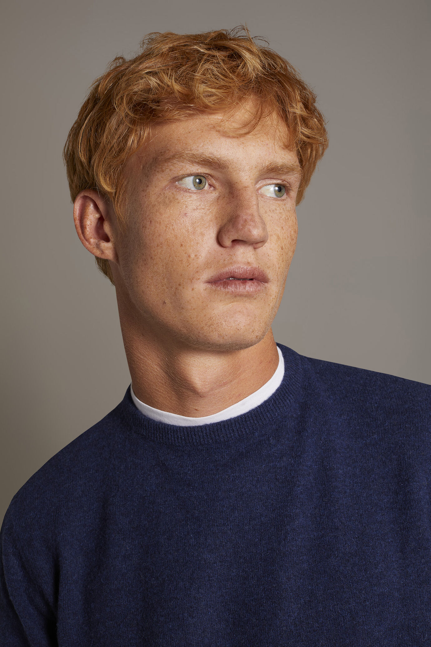 Maglia girocollo in misto lana lambswool image number 2