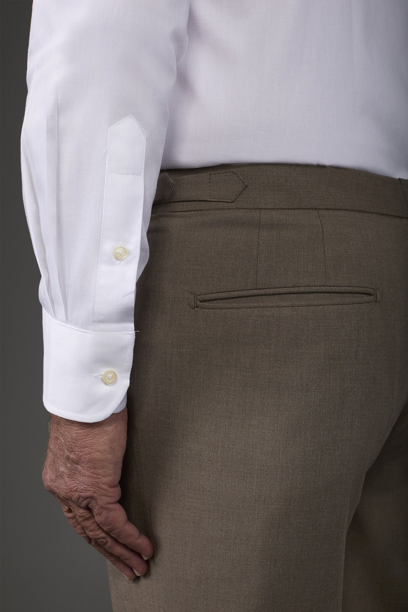 Camicia classica uomo collo francese tinta unita twill image number 3