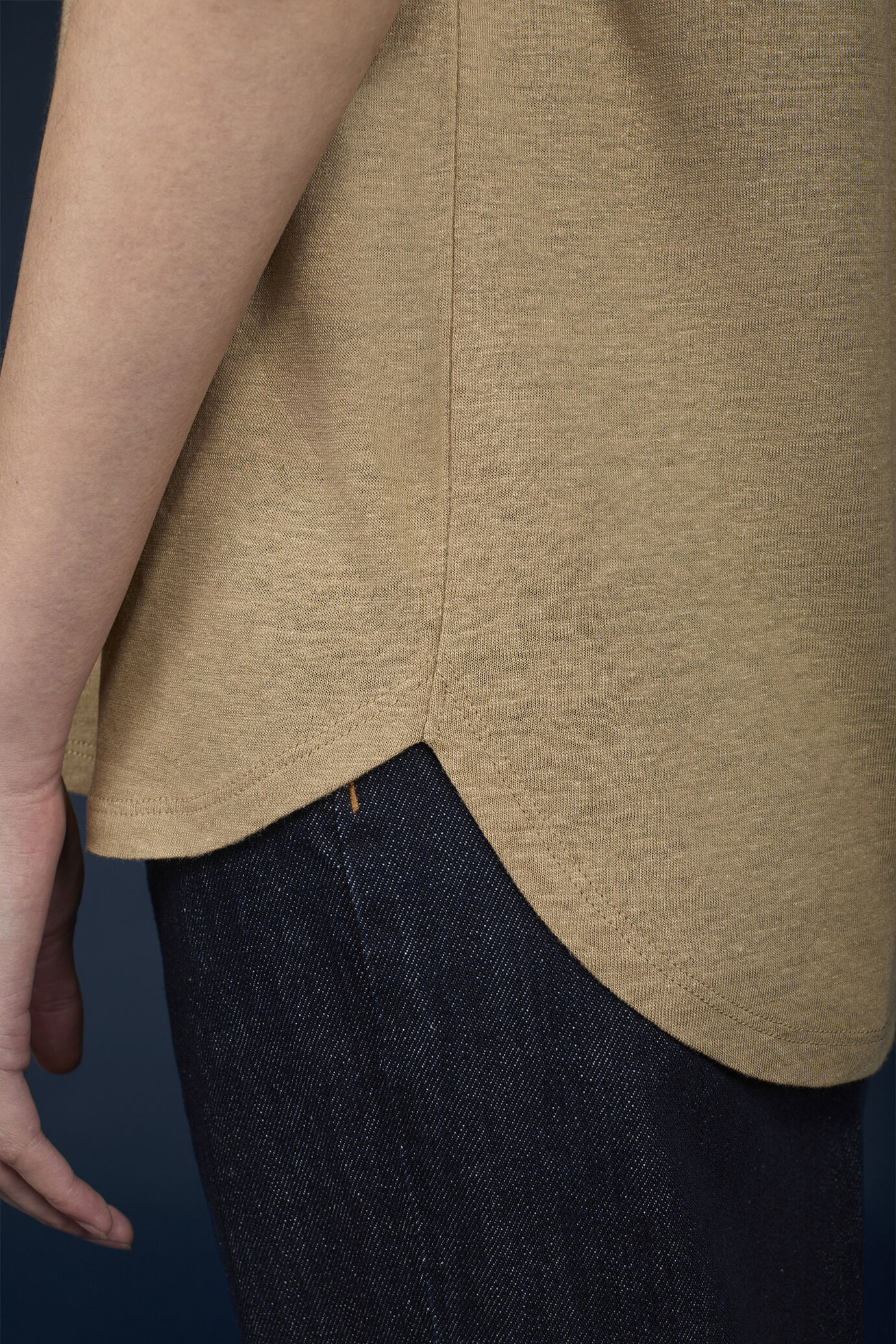 Women's half-sleeve crew-neck T-shirt image number 3