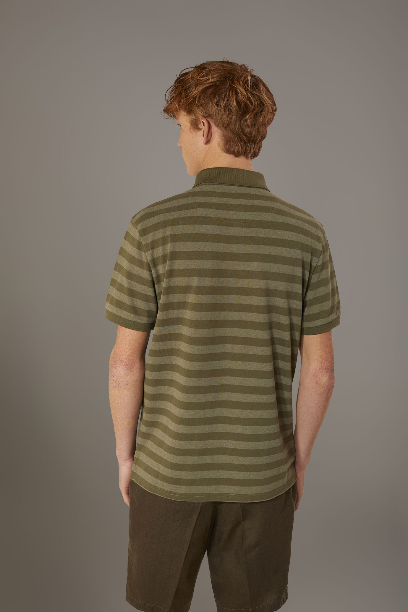 Polo ray&eacute; &agrave; manches courtes en coton m&eacute;lang&eacute; image number 2