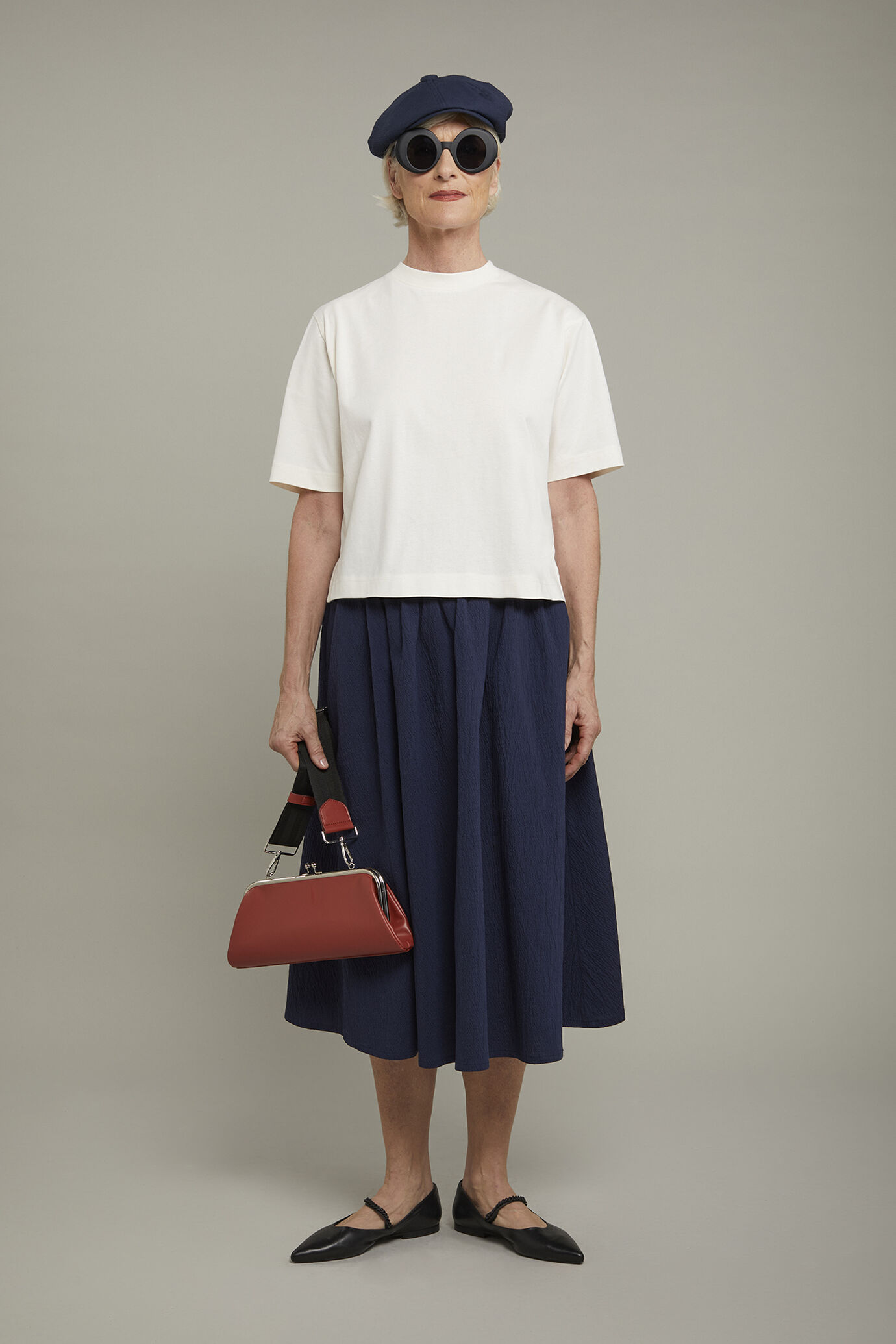 T-shirt femme &agrave; col rond 100&nbsp;% coton coupe r&eacute;guli&egrave;re image number 0