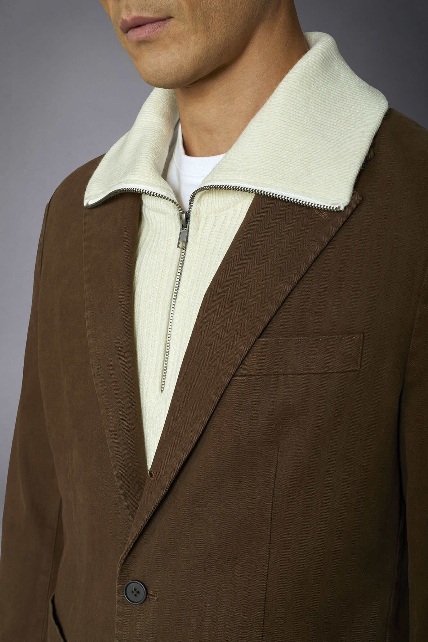 Giacca uomo monopetto con tasche a toppe fantasia spina di pesce regular fit image number 4