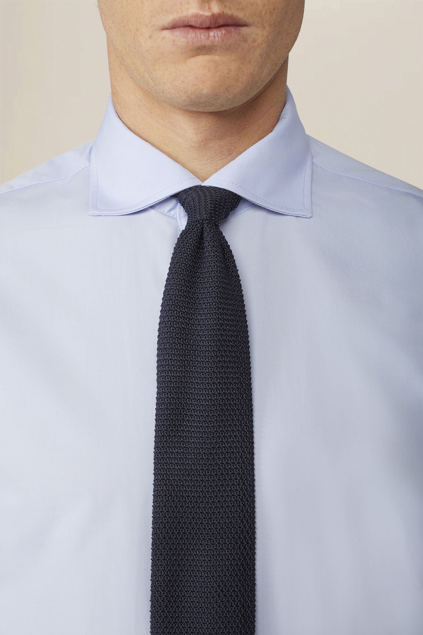 Men's french collar classic shirt image number 2