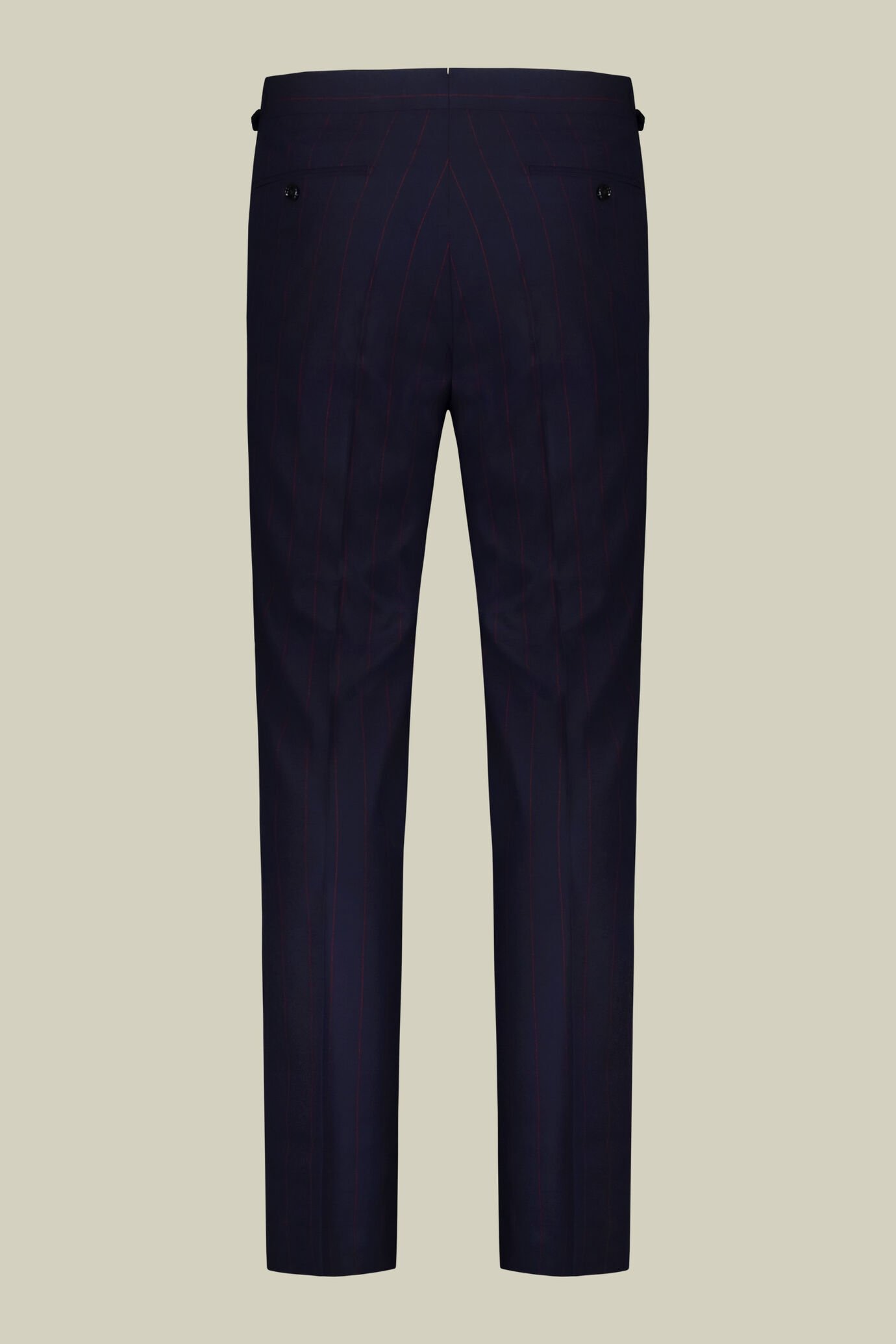 Einreihiger Herrenanzug mit Bügelfaltenhose und seitlichen Schnallen aus Nadelstreifenstoff image number 7