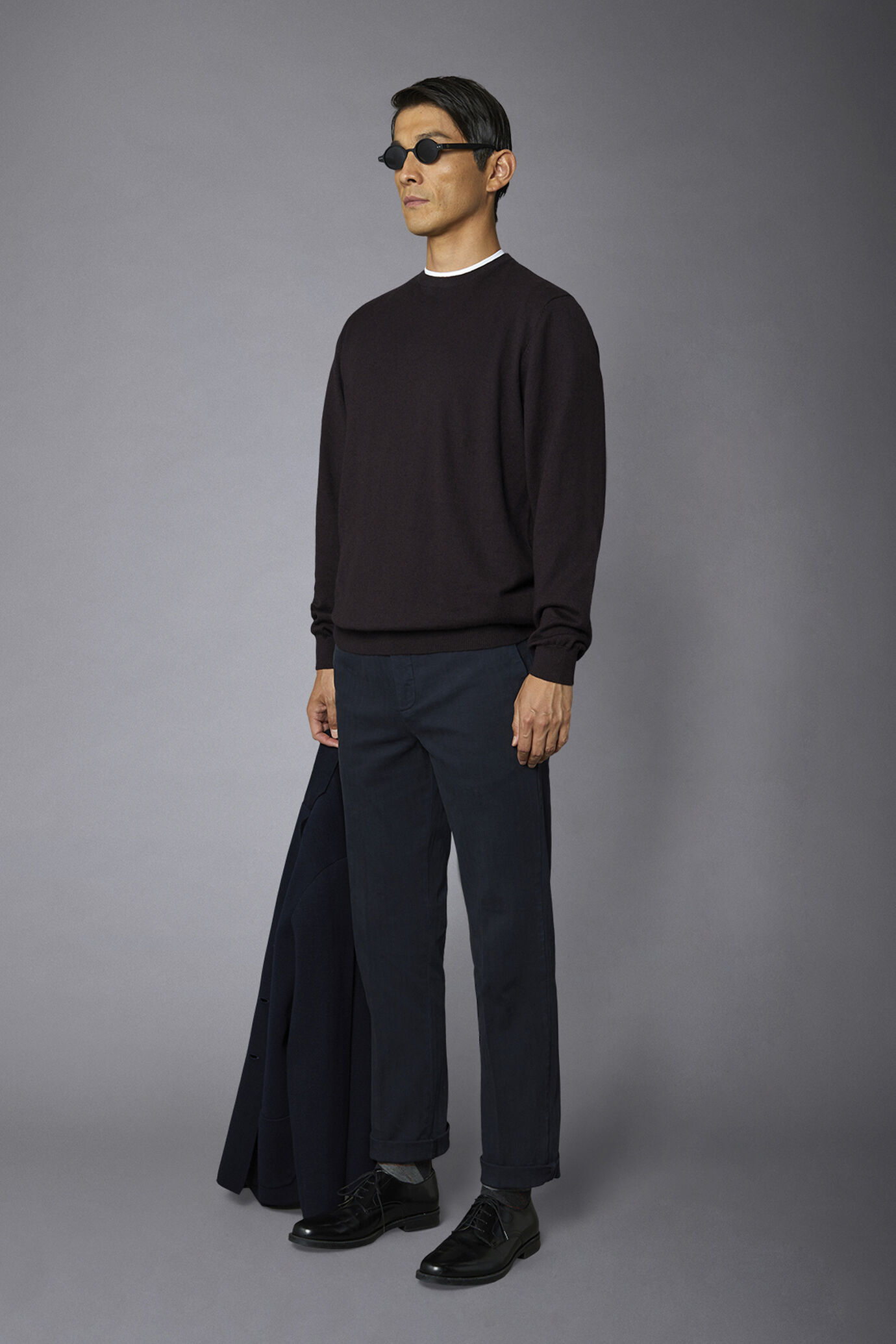 Men's classic pants regular fit herringbone fabric construction image number 1