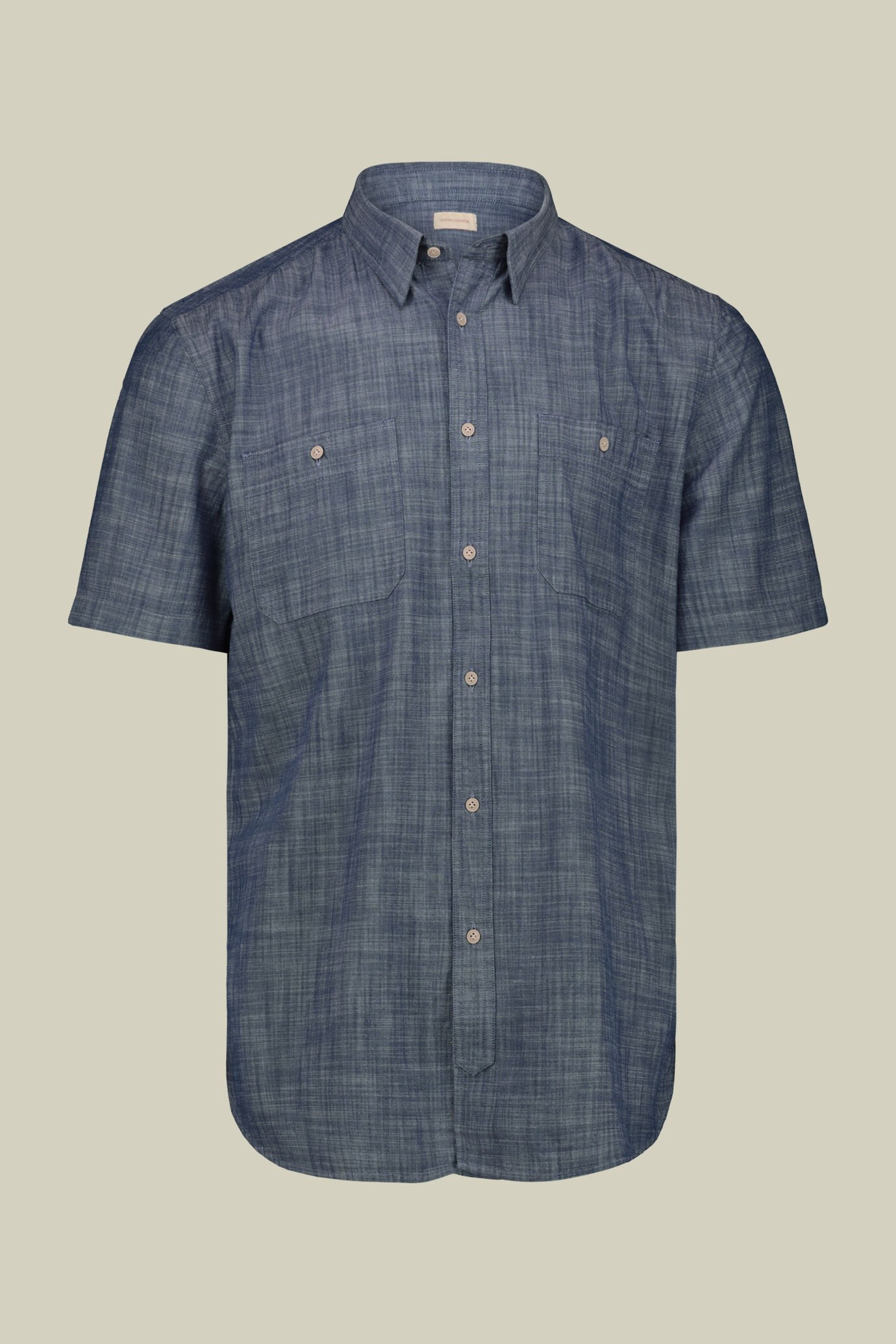 Chemise homme décontractée à boutons cachés, tissu en chambray