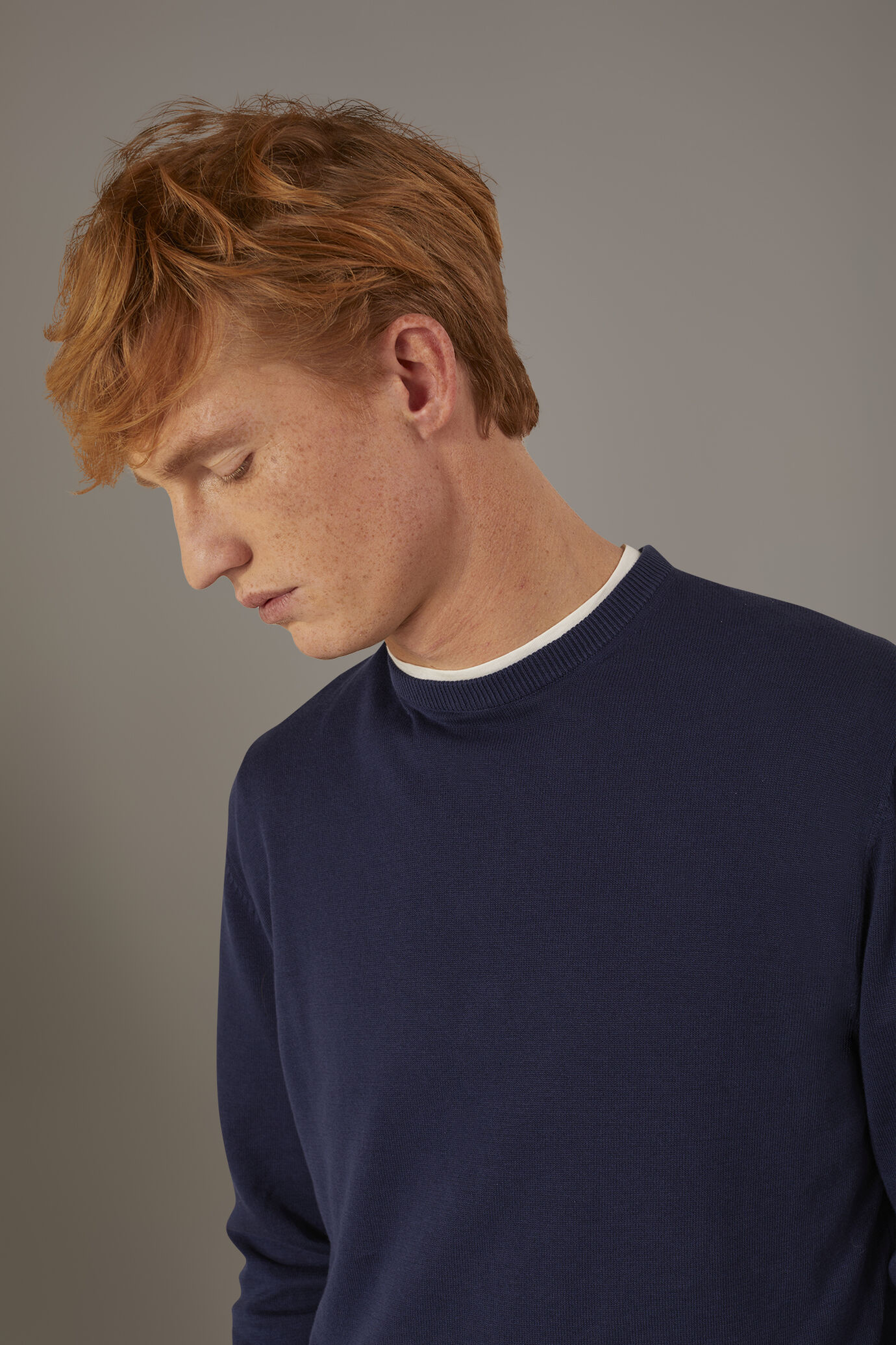 Maglia giro collo uomo 100% cotone image number 2