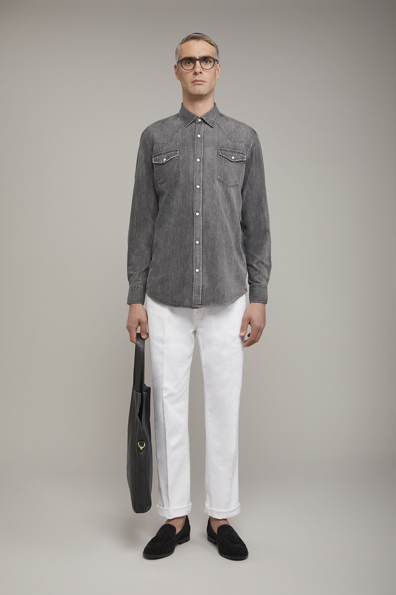 Men’s casual shirt classic collar 100% cotton denim fabric comfort fit