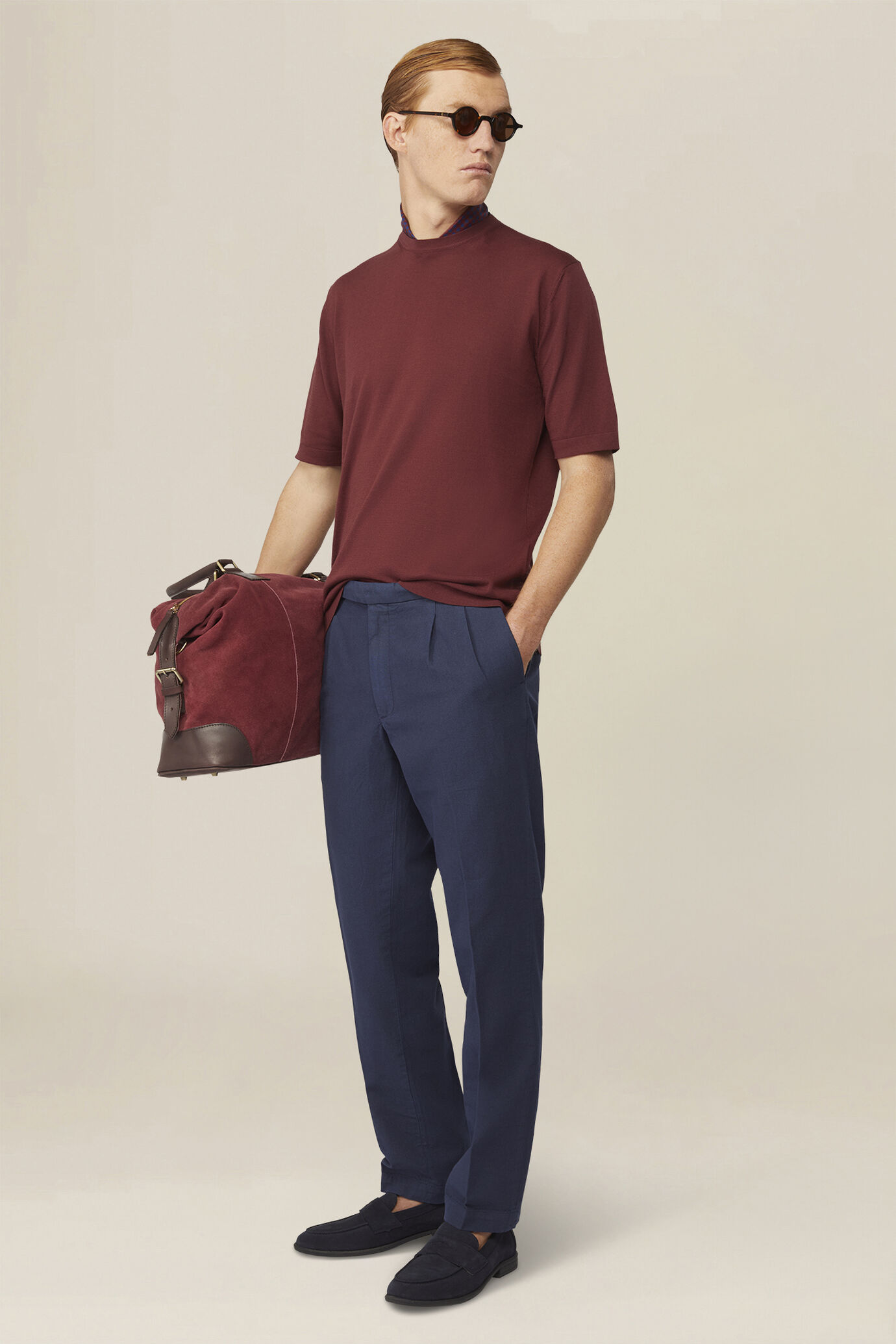 Men's knitted T-shirt in 100% cotton crepe image number 1