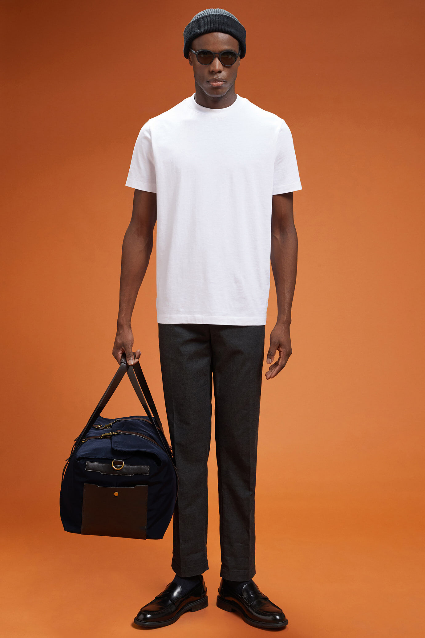 Men's 100% cotton high neck T-shirt with short sleeves in a regular fit image number 1