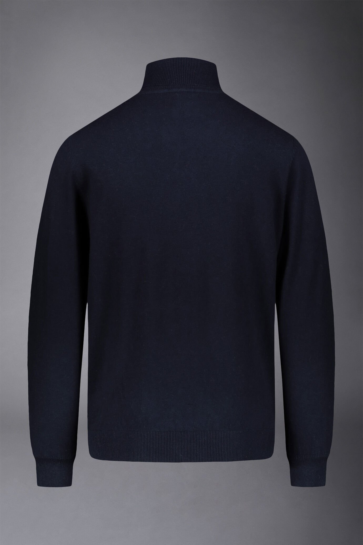 Men's wool and cotton turtleneck sweater image number 4