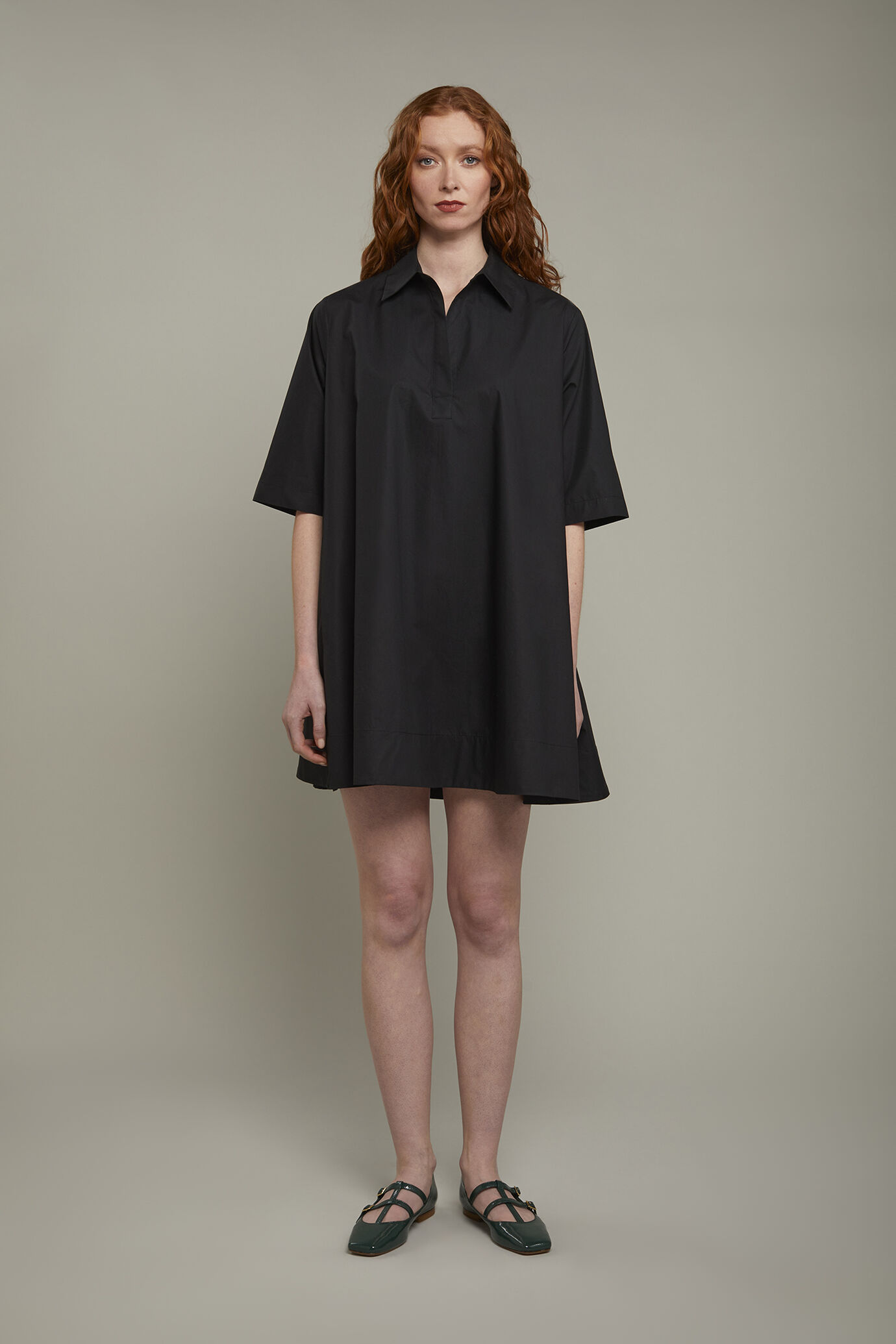 Kleid für Damen aus 100 % Baumwolle mit Polokragen in normaler Passform image number 2