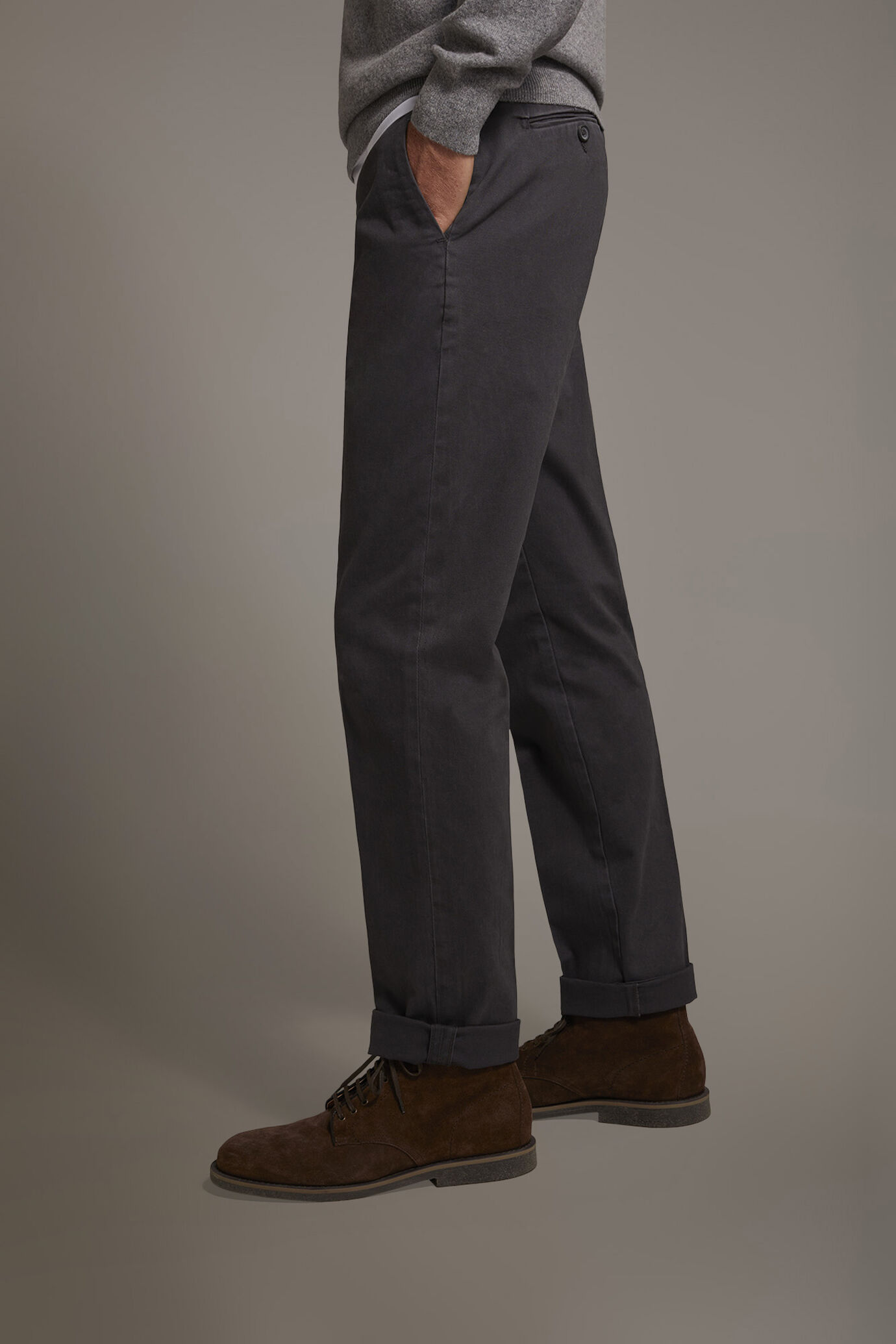Pantalone chino uomo classico regular fit tessuto twill elasticizzato image number 3