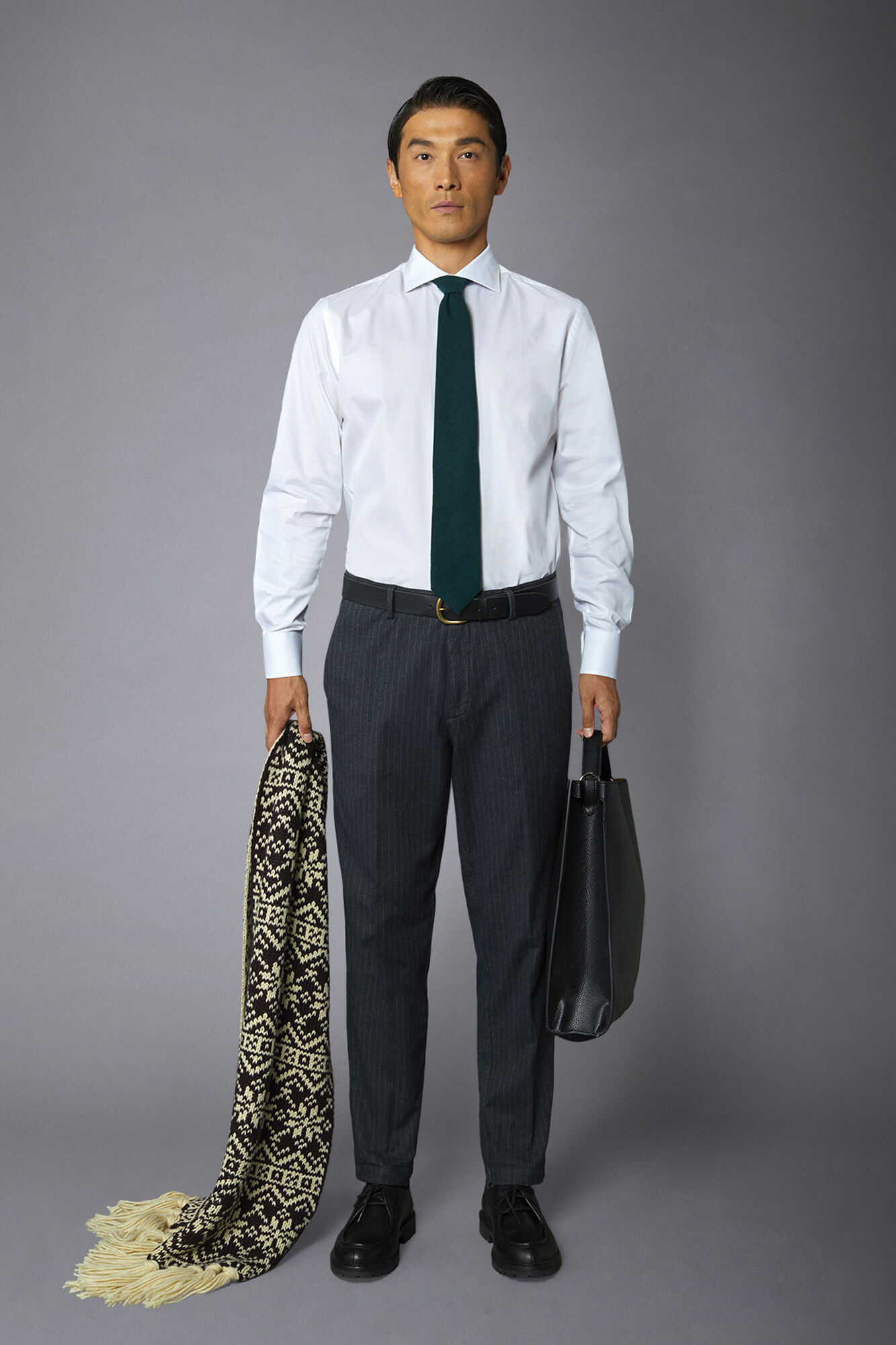 Camicia classica uomo collo francese slim fit tessuto armaturato