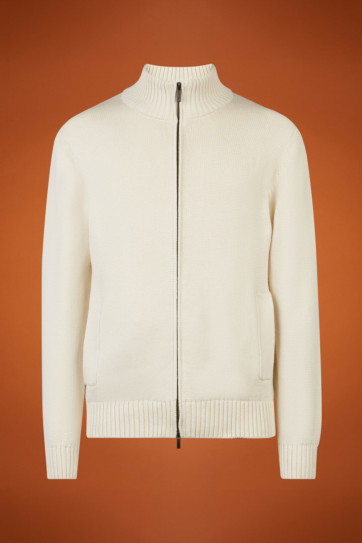 Herren-Strickjacke mit Reißverschluss und hohem Ausschnitt aus 100 % Baumwolle in normaler Passform image number 4