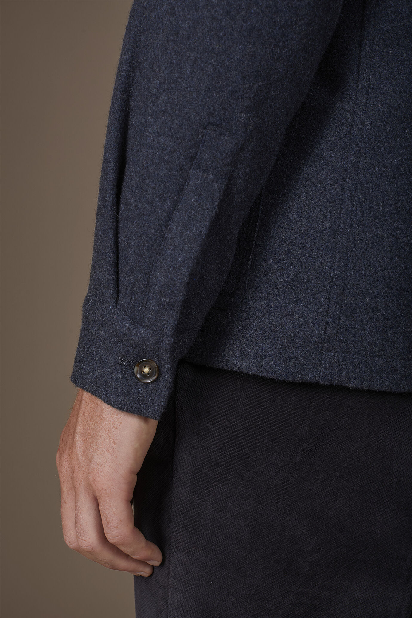 Herren-Overshirt aus Wollmischgewebe mit Herringbone-Muster reguläre Passform image number 3