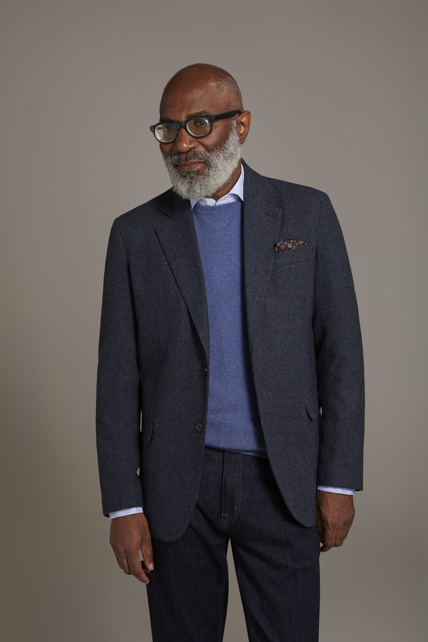 Single-breasted jacket with flap pockets in wool blend made in Italy image number 2