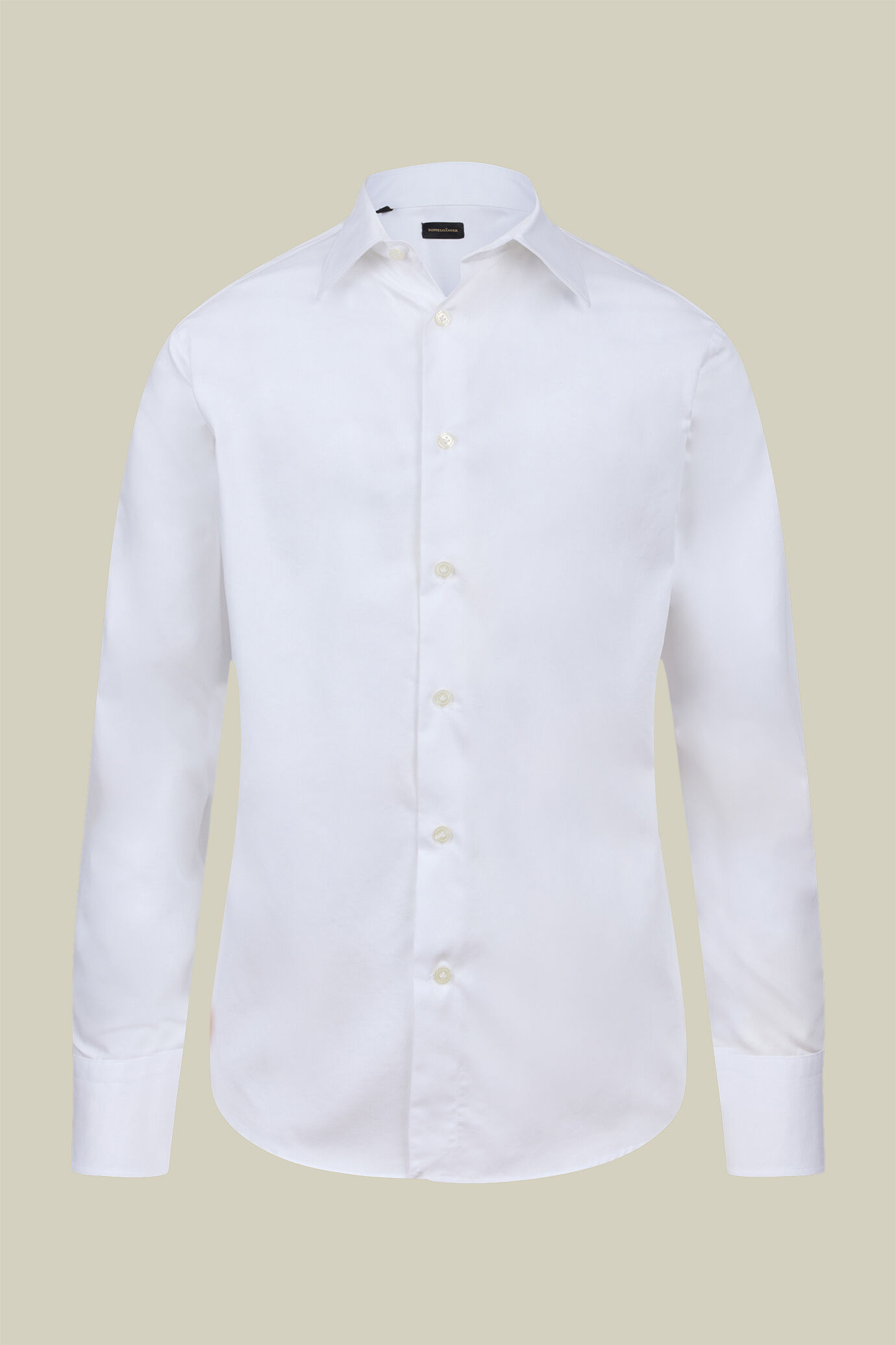 Men's regular fit classic shirt in plain 100% cotton twill fabric with a classic collar