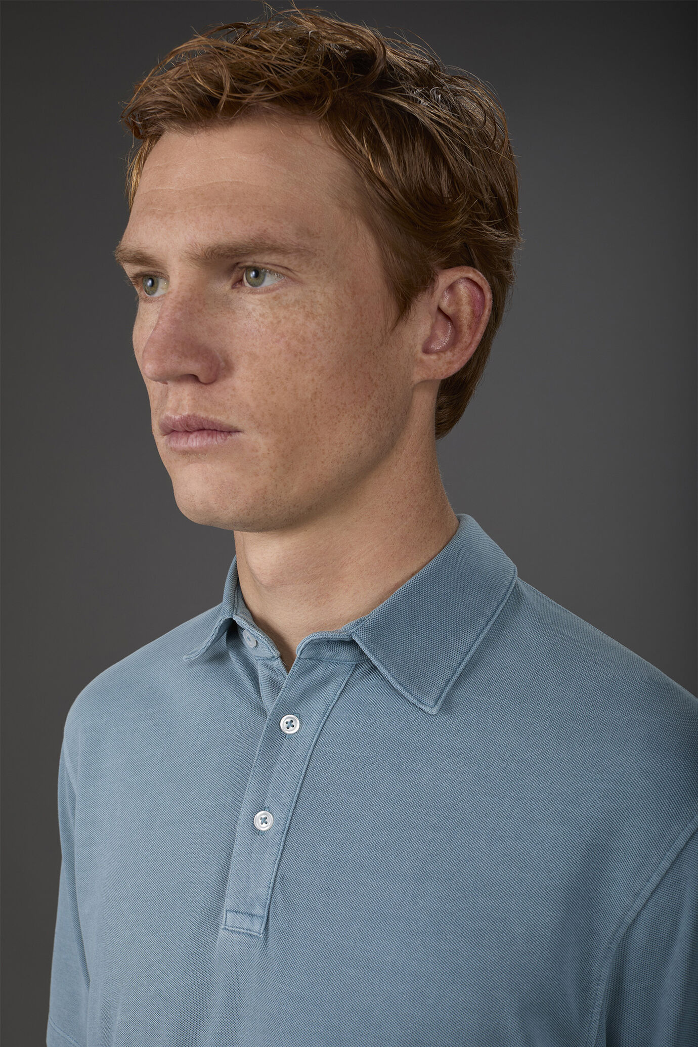 Polo homme, manches courtes, en 100% coton piqué image number 2