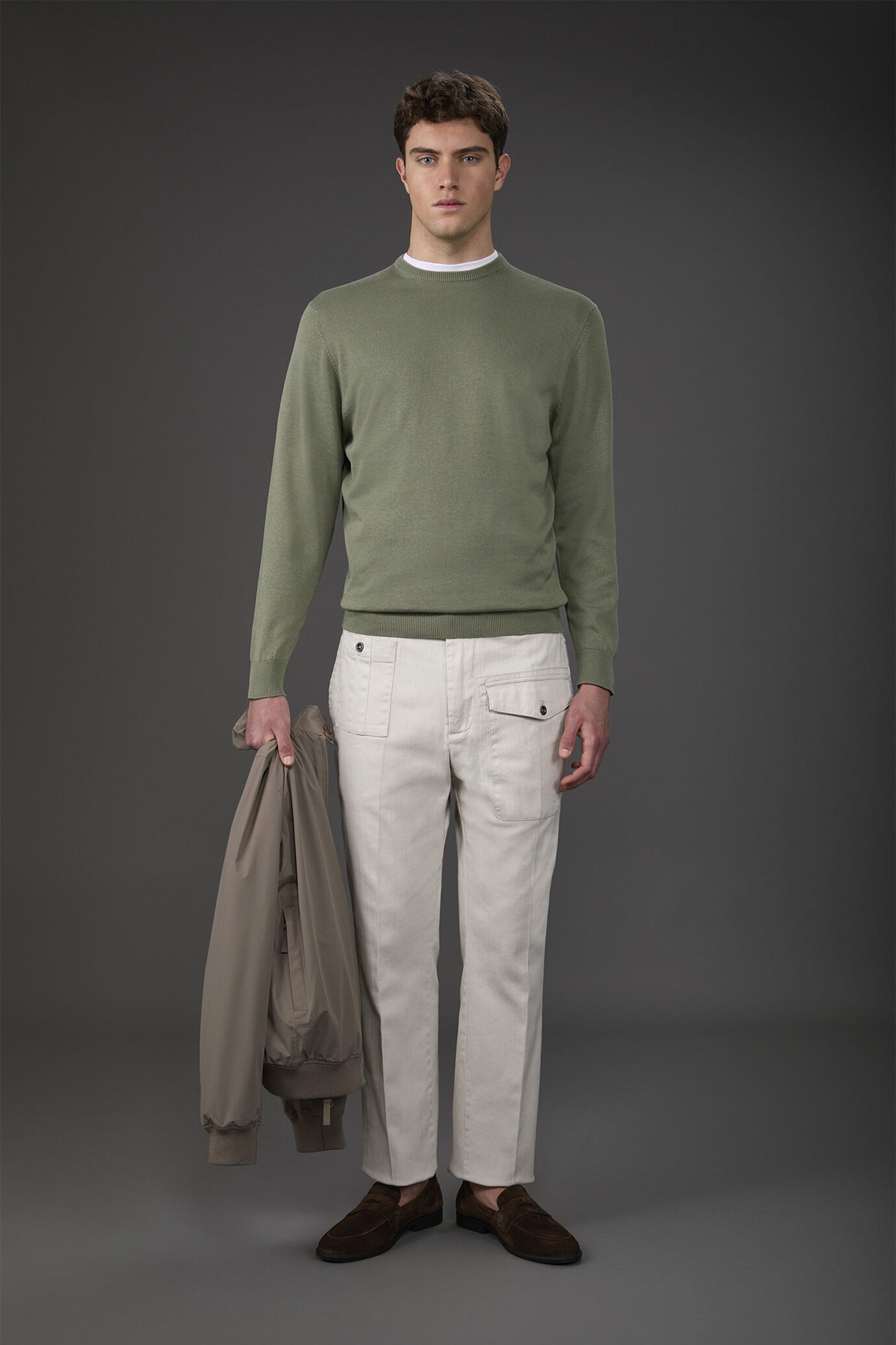 Men's crew neck sweater in bio-washed 100% cotton image number 0