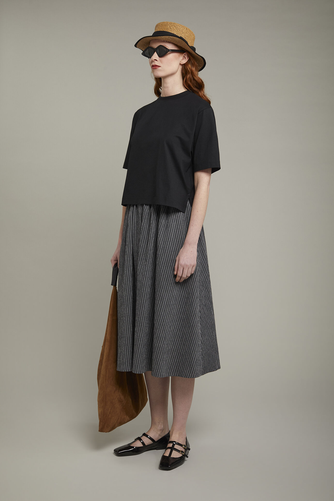 Damen-T-Shirt mit Rundhalsausschnitt aus 100 % Baumwolle in normaler Passform image number 1