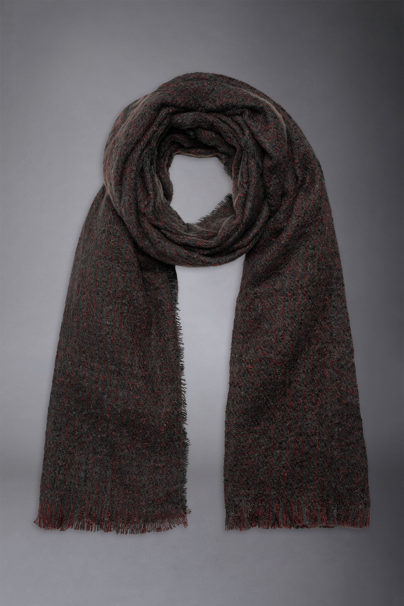 Men's houndstooth patterned bouclè scarf image number 0