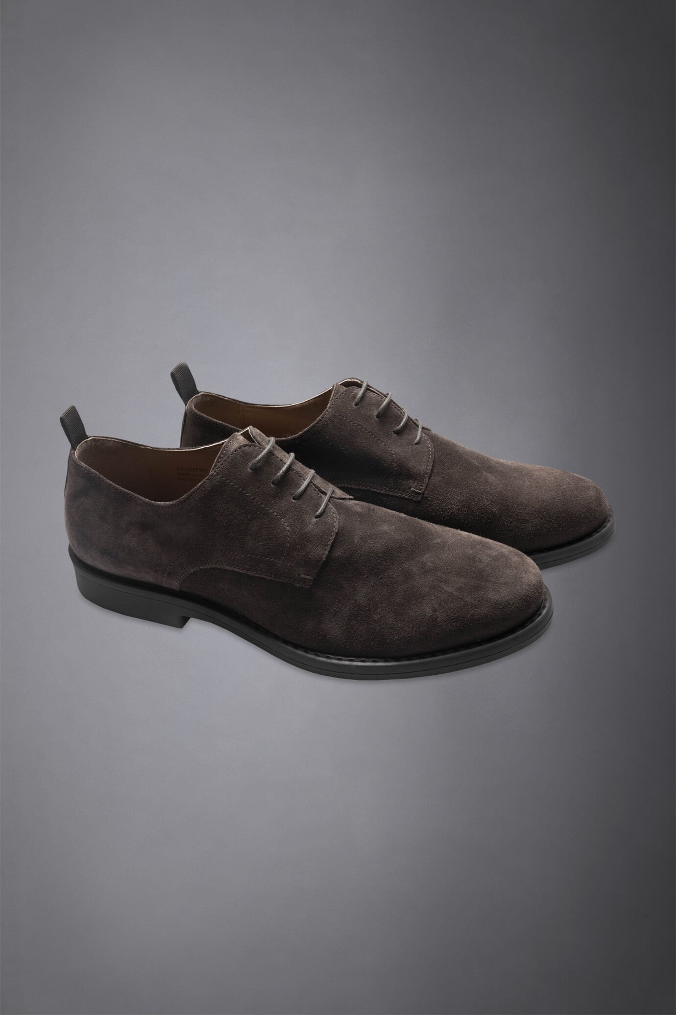 Scarpa derby 100% pelle scamosciata con suola in gomma image number 0