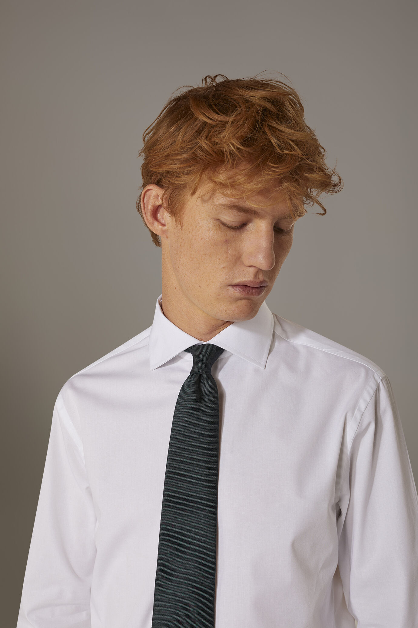 Camicia classica collo francese classic fit fil a fil image number 1