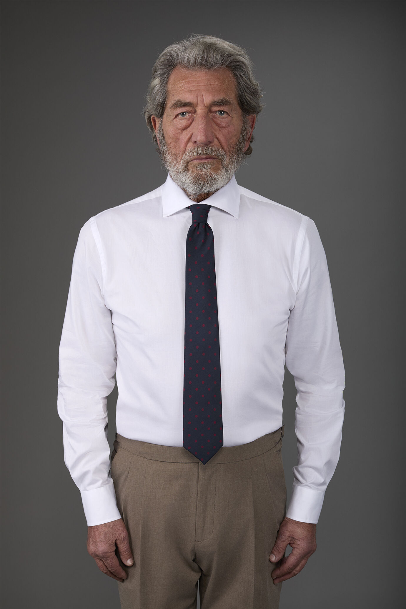 Men's French collar classic shirt twill construction image number 0