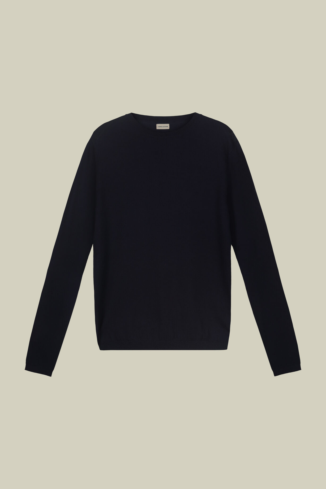 Women's long-sleeved crew-neck top image number 4