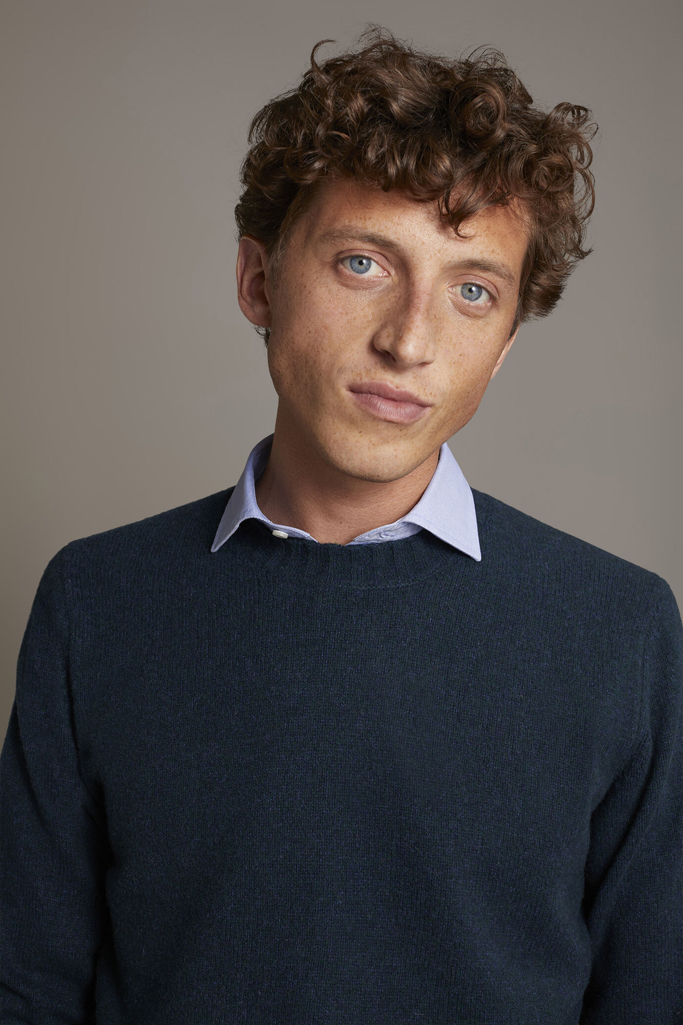 Maglia girocollo in misto lana lambswool image number 2