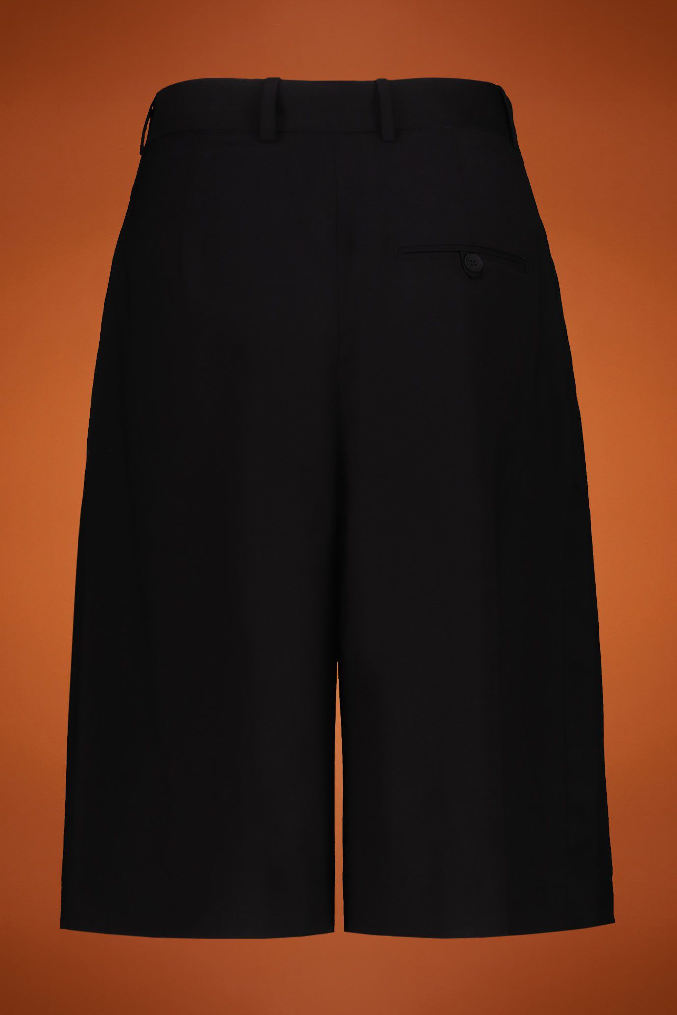 Bermuda femme en mélange de laine avec pinces