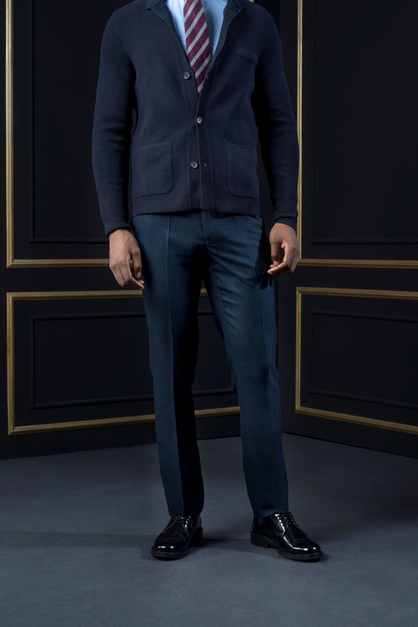 Pantaloni uomo classici a quadretti image number 0