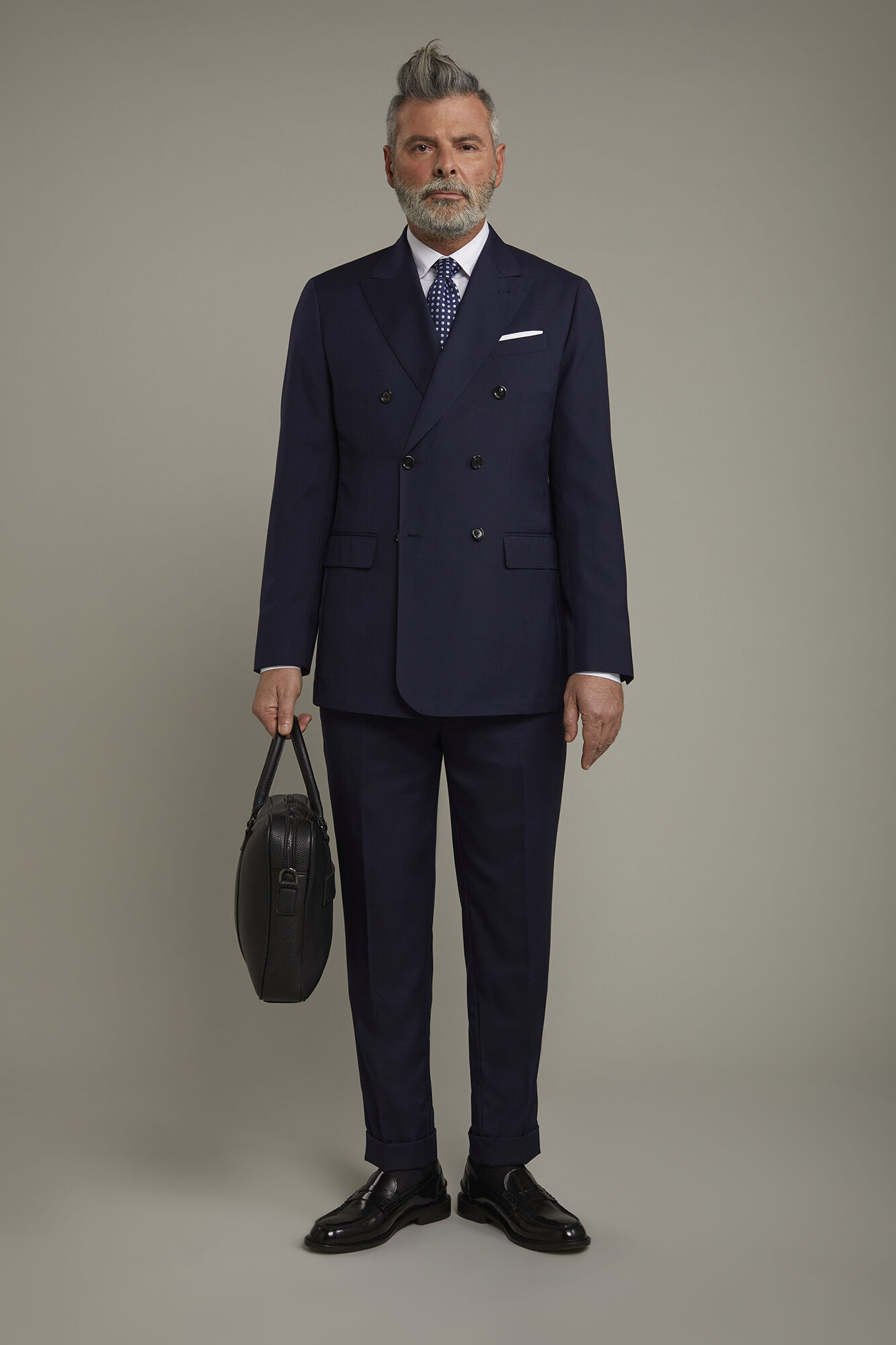 Abito uomo doppiopetto Wool Blend con pantalone classico a una pince e giacca sfoderata con rever a lancia regular fit