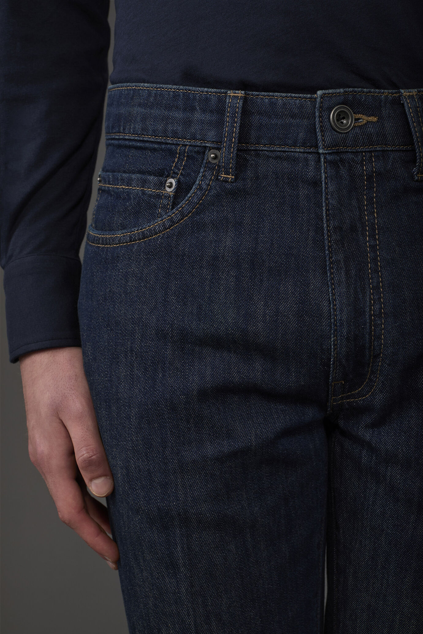 Jeans uomo 5 tasche image number 2