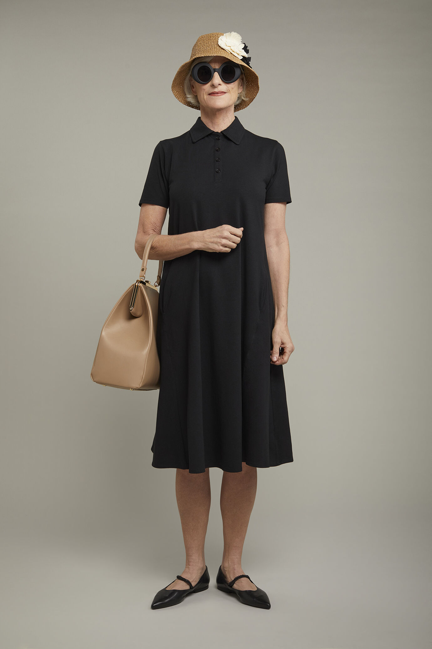 Damen Midikleid mit Polokragen und kurzen Ärmeln aus Stretch-Baumwolljersey in normaler Passform image number 0