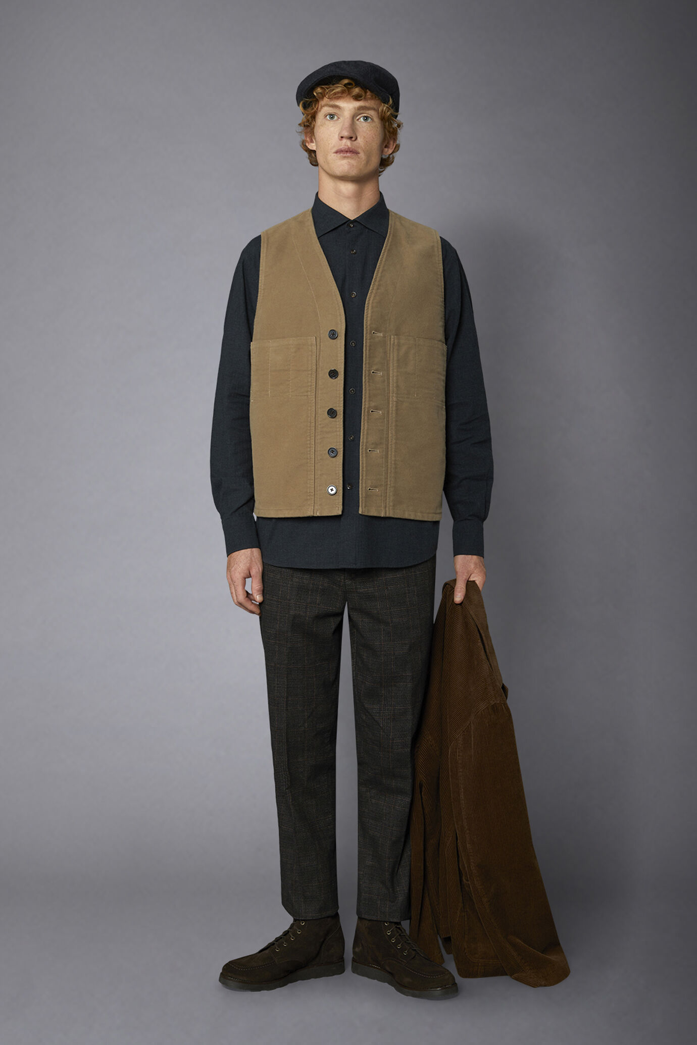 Single-breasted casual v-neck waistcoat plain moleskin fabric regular fit