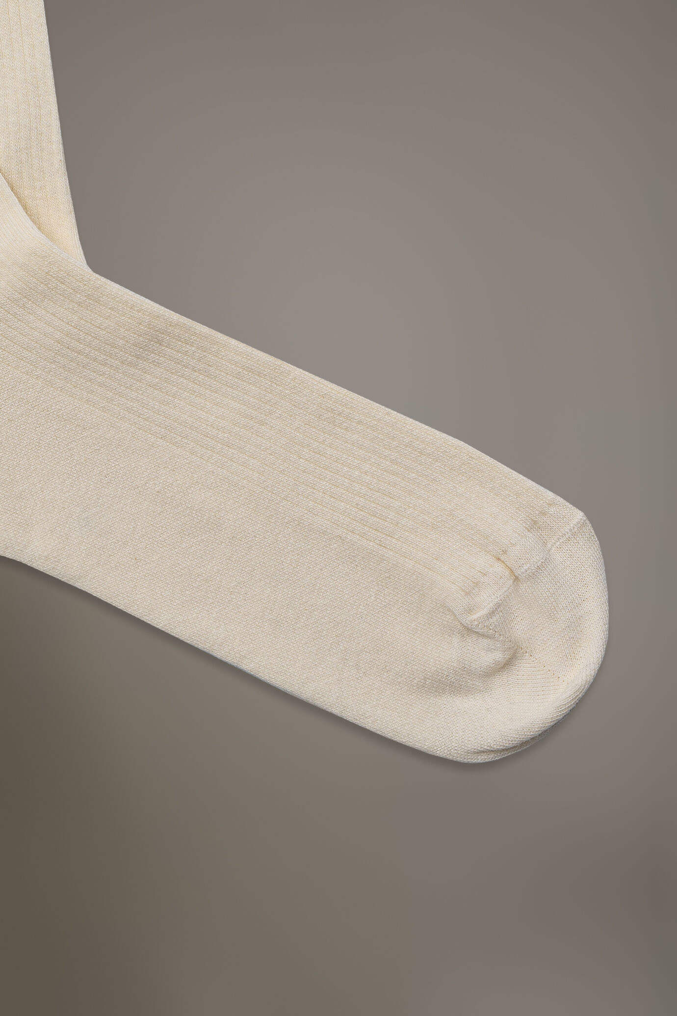 Chaussettes courtes en maille côtelée Made in Italy image number 1