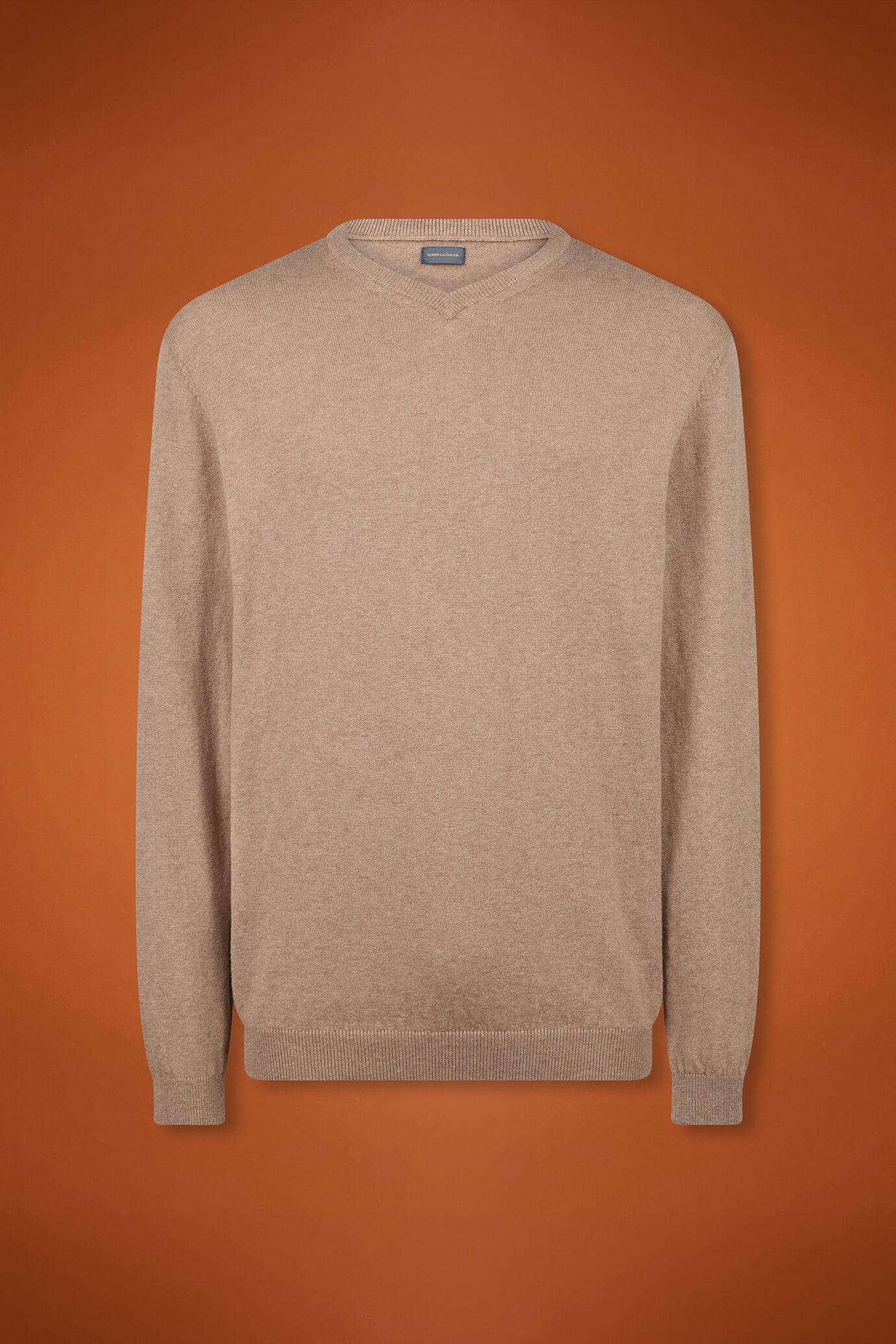 Men's regular fit V-neck jumper in wool and cotton image number 4