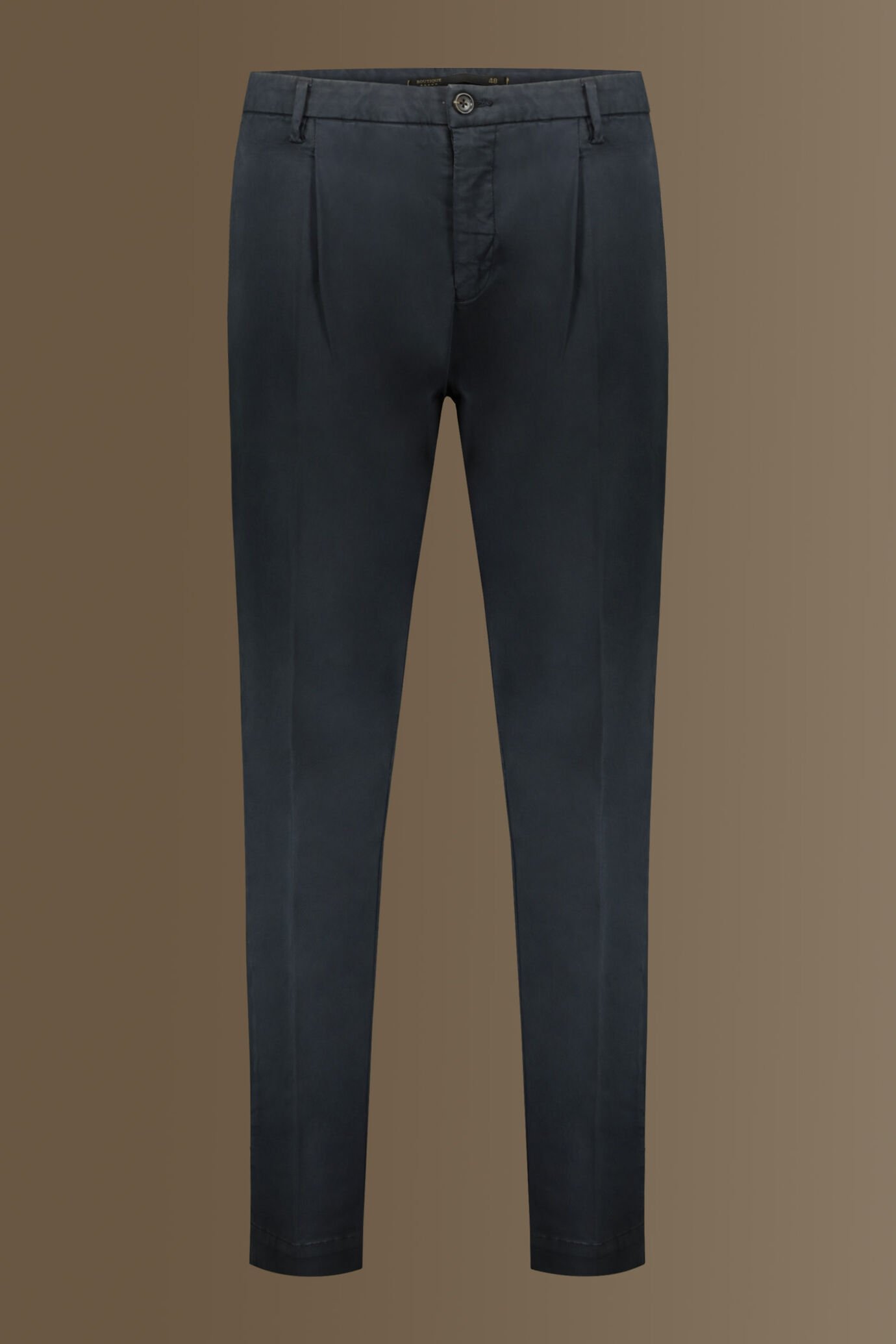 Pantalone chino con pinces singola tessuto in raso elasticizzato image number 4