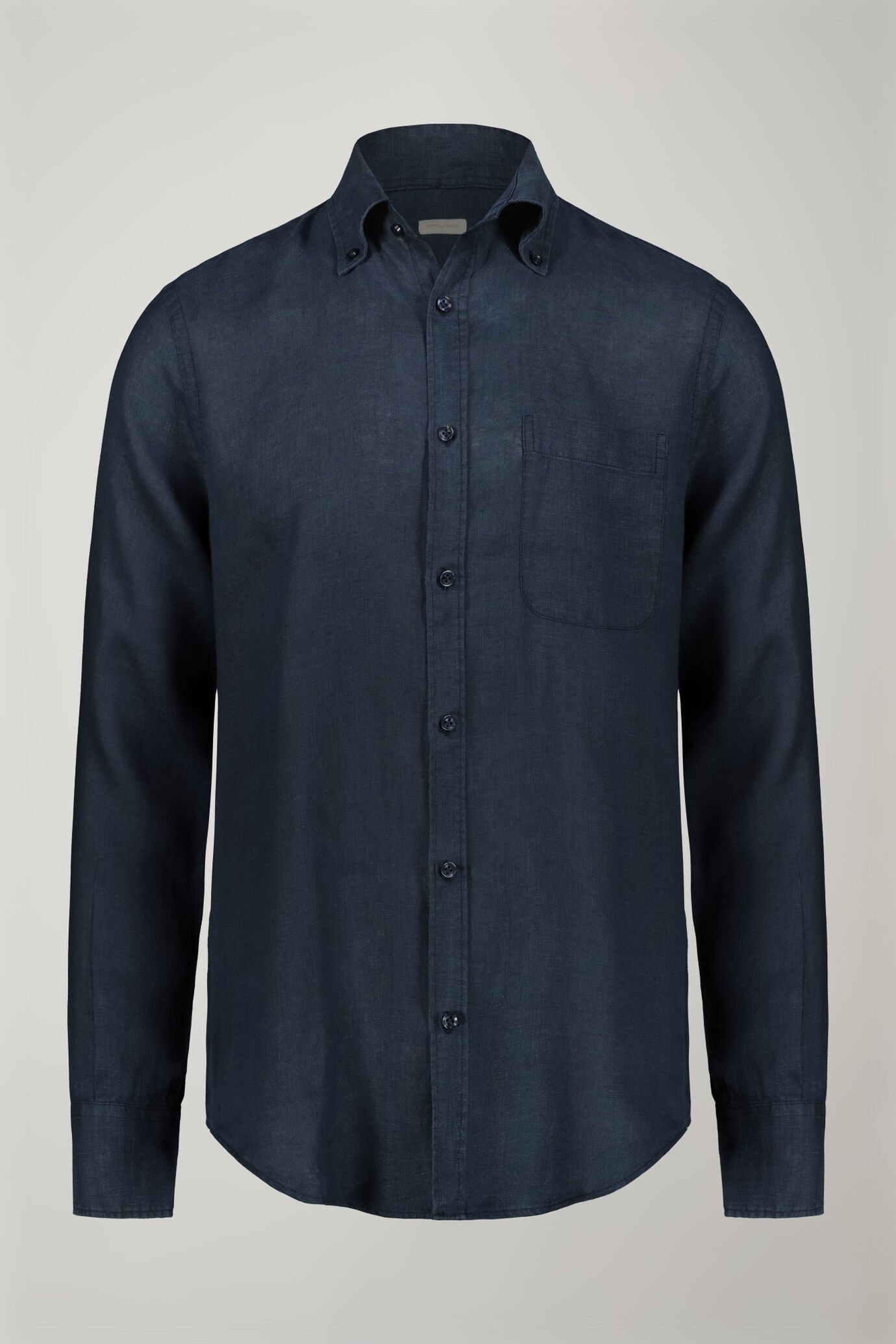 Men’s casual shirt button down collar 100% linen comfort fit image number 5
