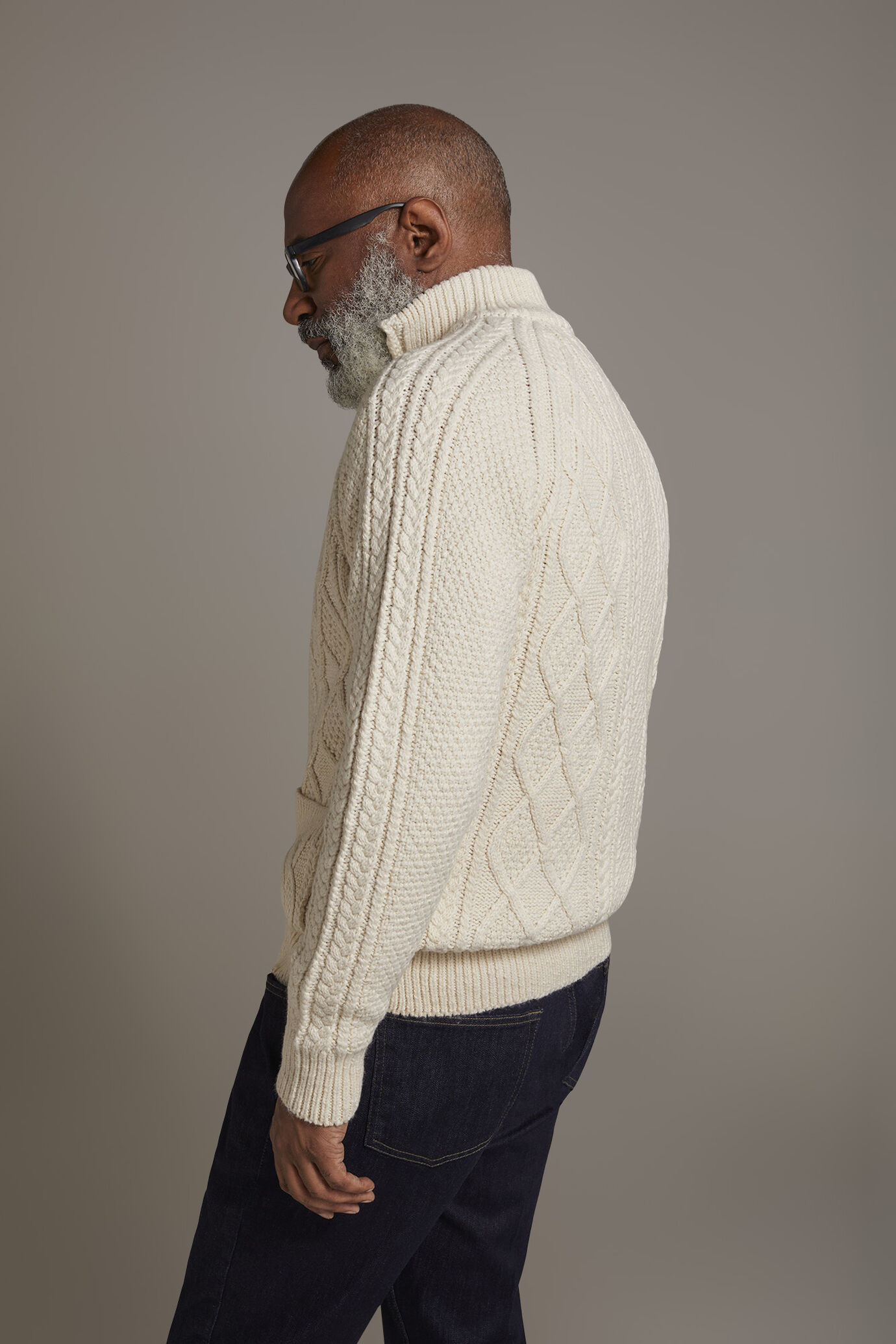 Heavy knit wool blend turtleneck cardigan image number 3