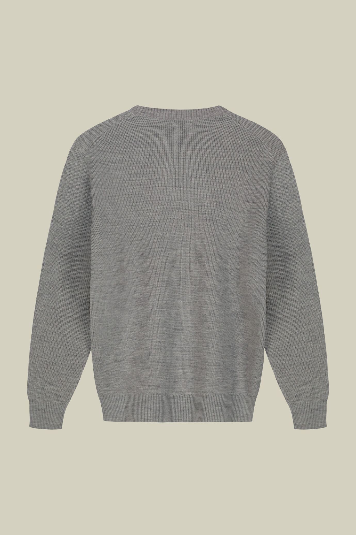 Pull homme col rond en c&ocirc;tes anglaises coupe classique