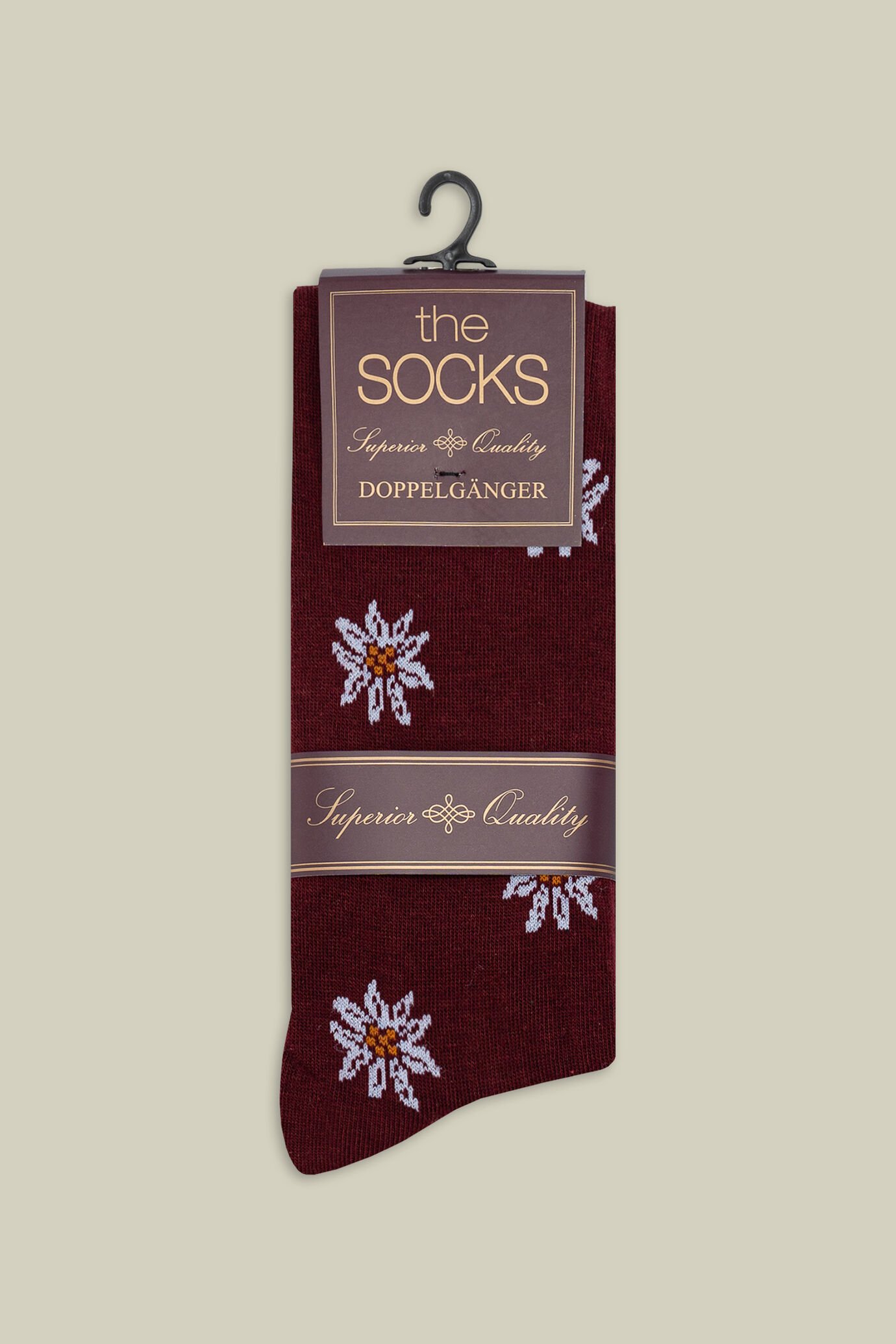 Men's Christmas socks in plain knit with mistletoe pattern image number 1