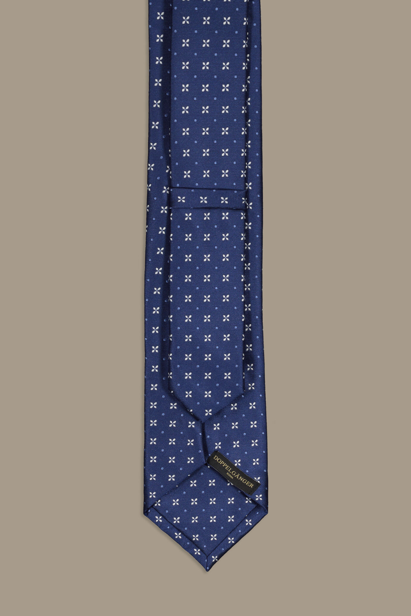 Patterned tie jaquard image number 1