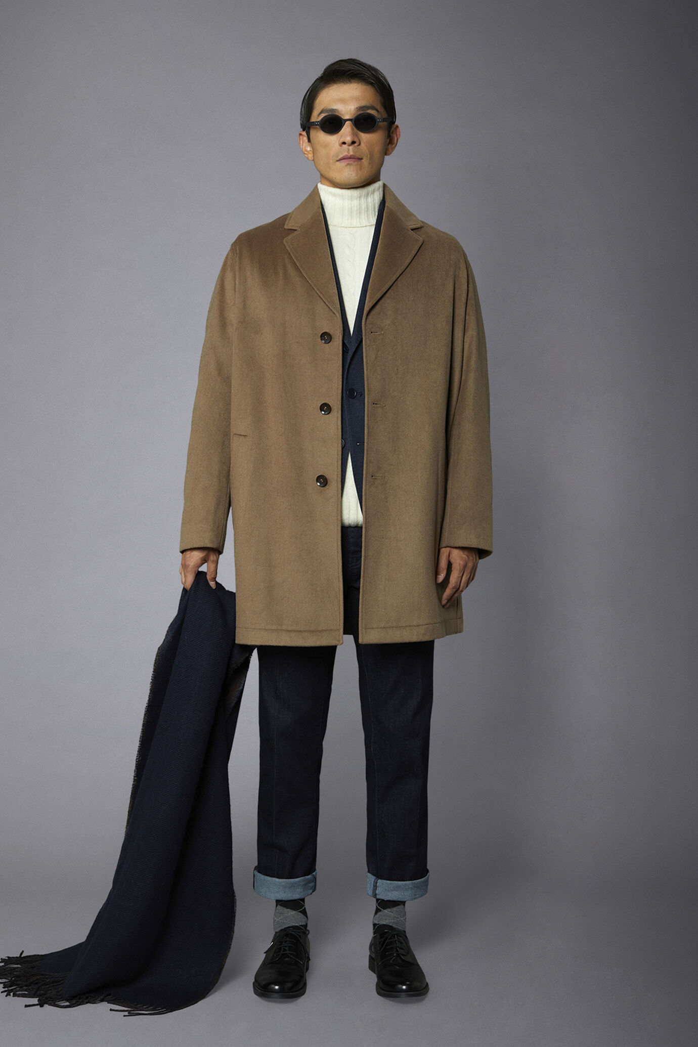 Men's classic single-breasted wool blend coat