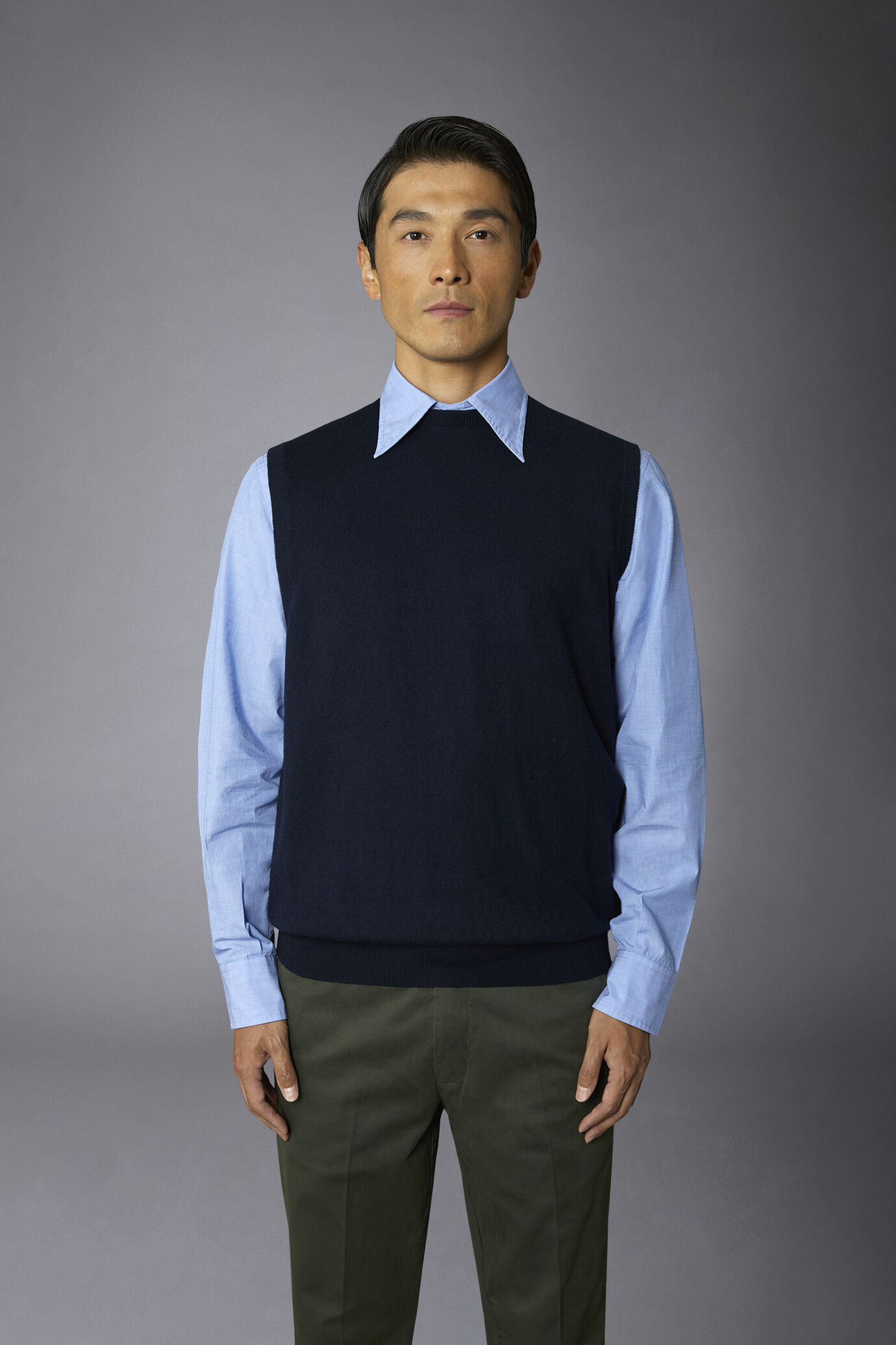 Gilet &agrave; col rond en laine et coton image number 3