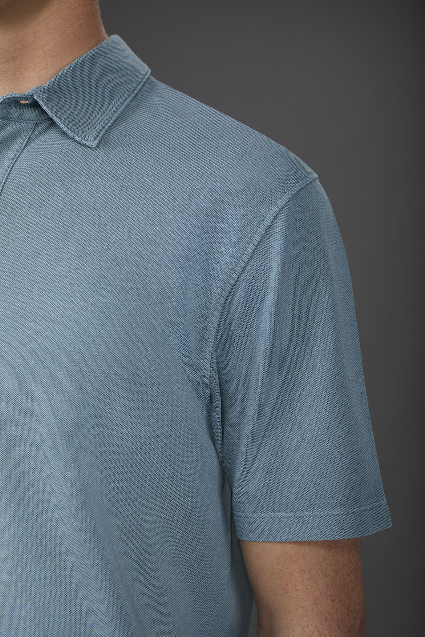Polo homme, manches courtes, en 100% coton piqué image number 3