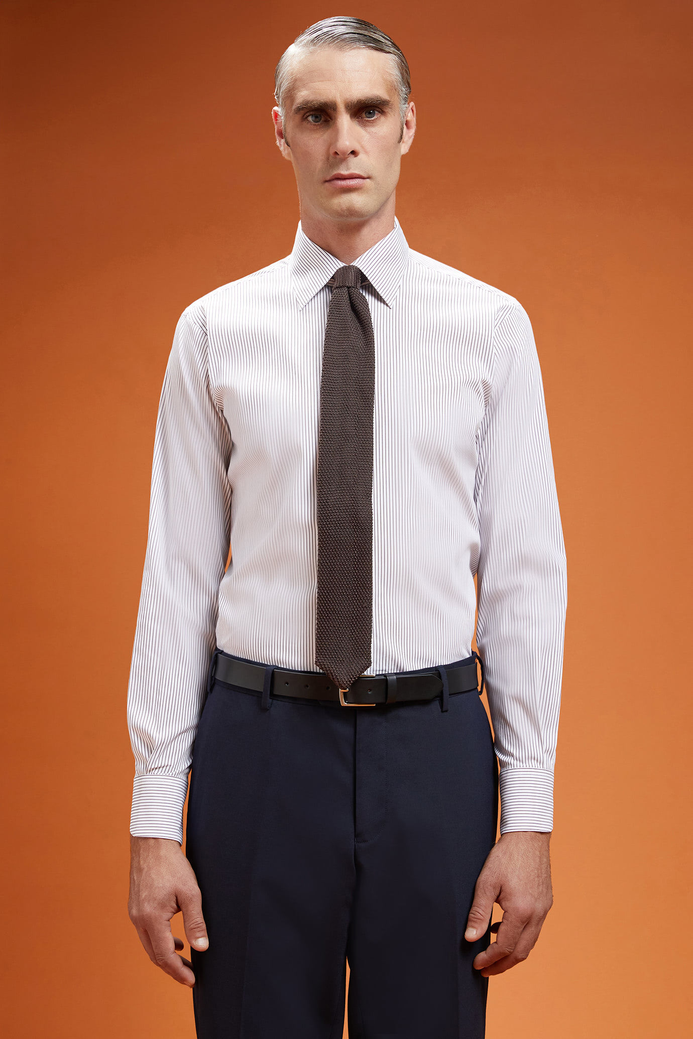 Camicia classica uomo con collo classico e tessuto tecnico tinto filo rigato regular fit image number 0