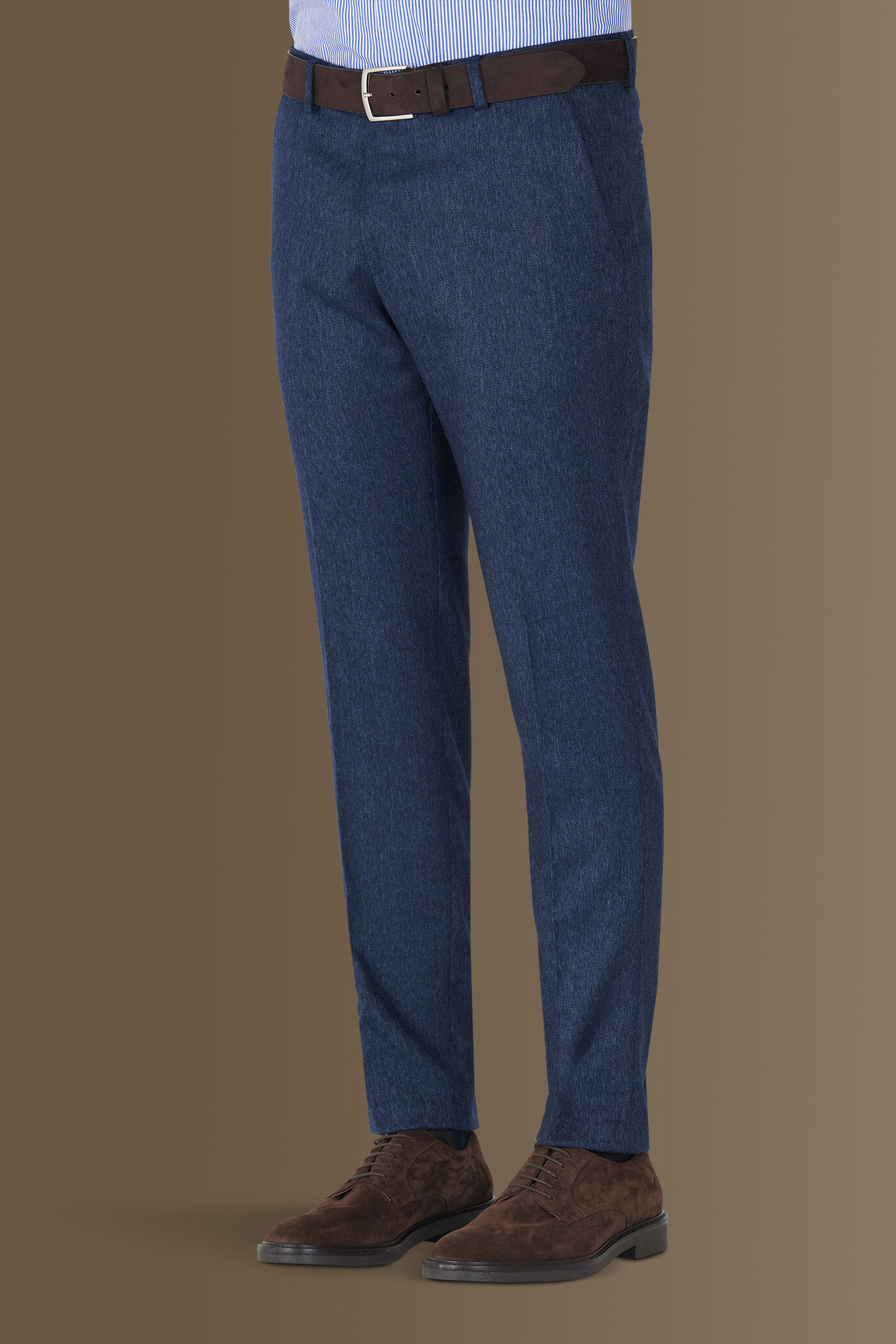 Abito monopetto e pantalone con orlo classico image number 4